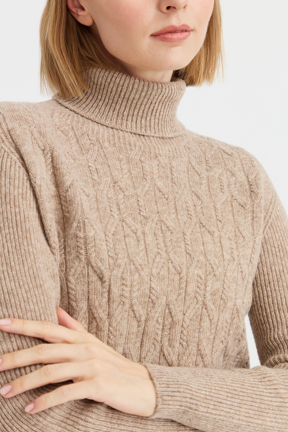 23153Kadın Tam Balıkçı Yaka Önü Yürütmeli Yün Kazak K.Bej