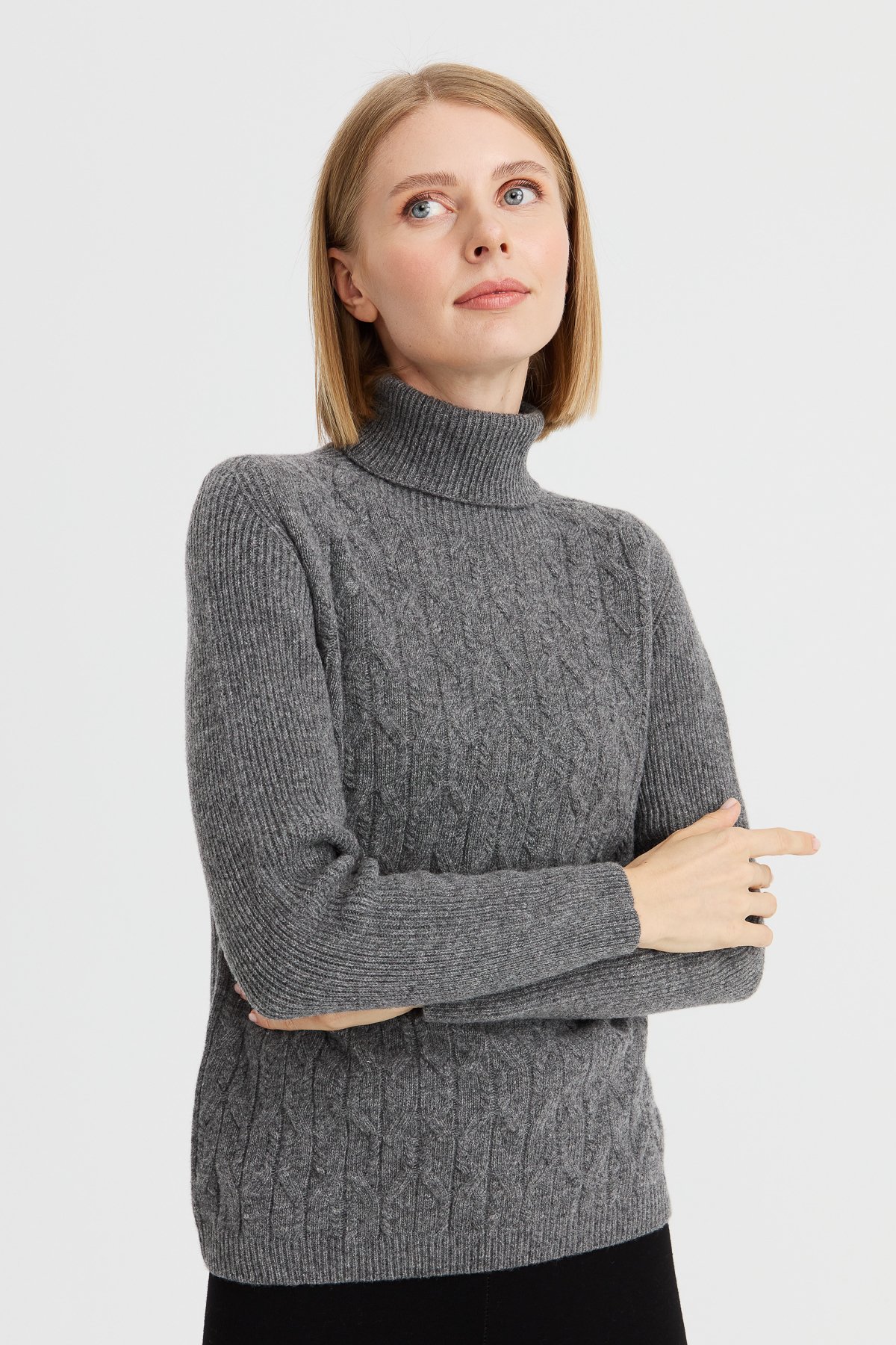 23153Kadın Tam Balıkçı Yaka Önü Yürütmeli Yün Kazak Füme