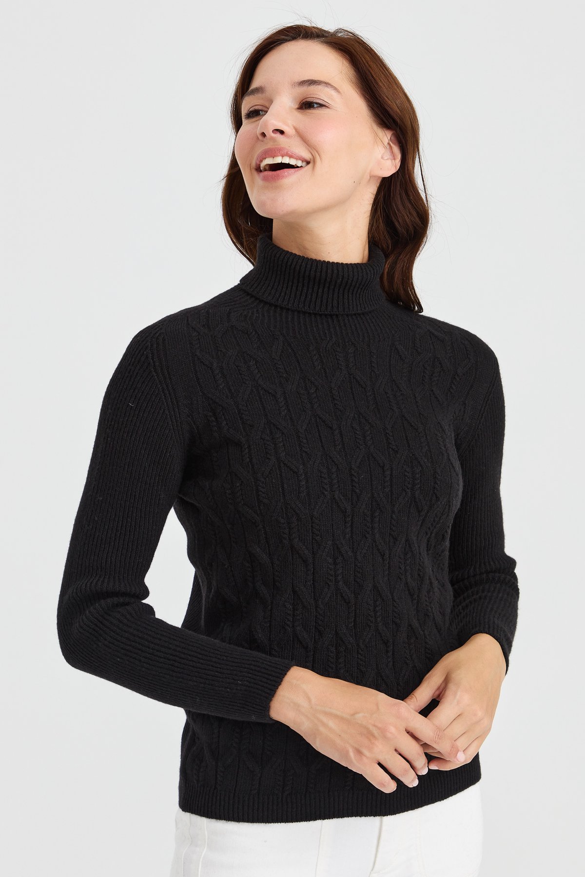 23153Kadın Tam Balıkçı Yaka Önü Yürütmeli Yün Kazak Siyah