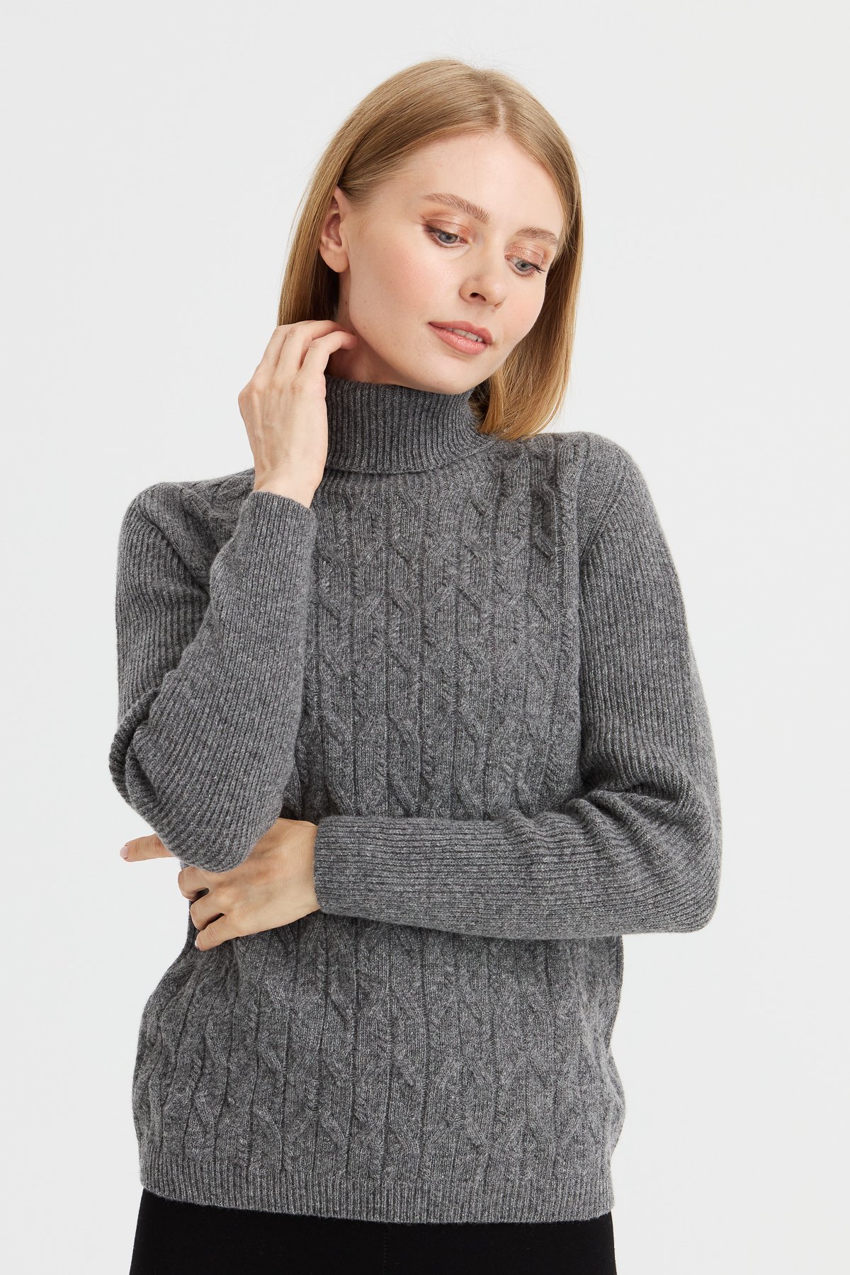 23153Kadın Tam Balıkçı Yaka Önü Yürütmeli Yün Kazak Füme