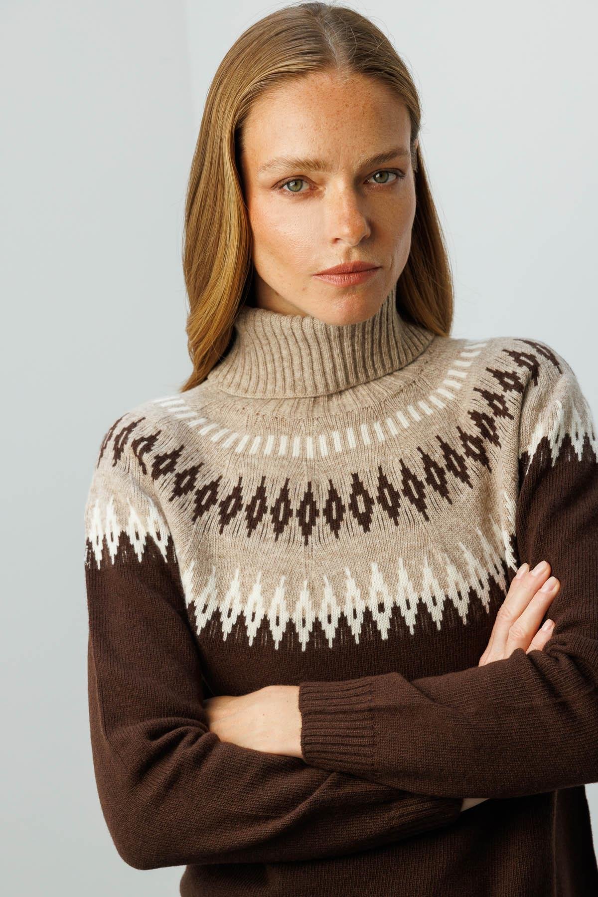 25219Kadın Tam Balıkçı Yaka Robası Baklavalı Yün Kazak M.Kahve