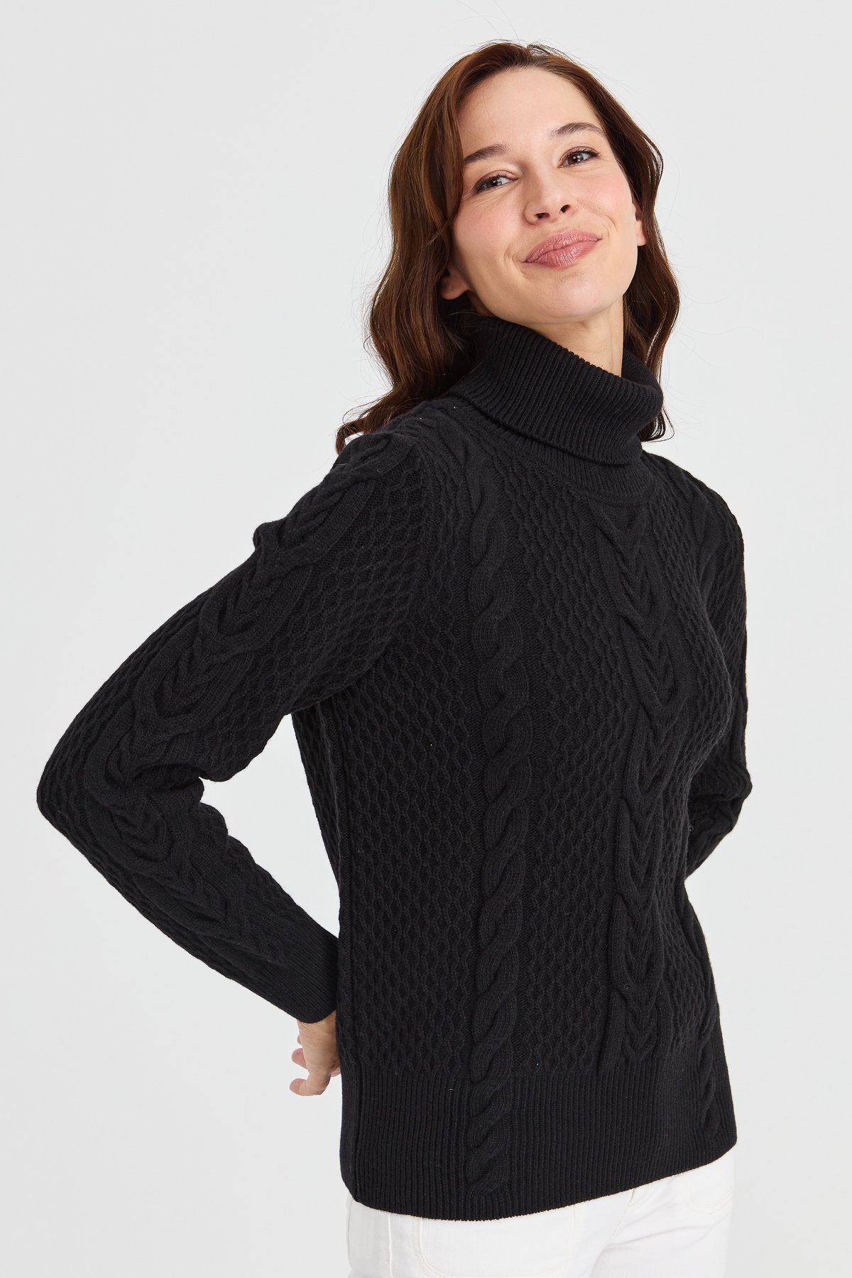 23035Kadın Tam Balıkçı Yaka Saç Örgü Yün Kazak Siyah
