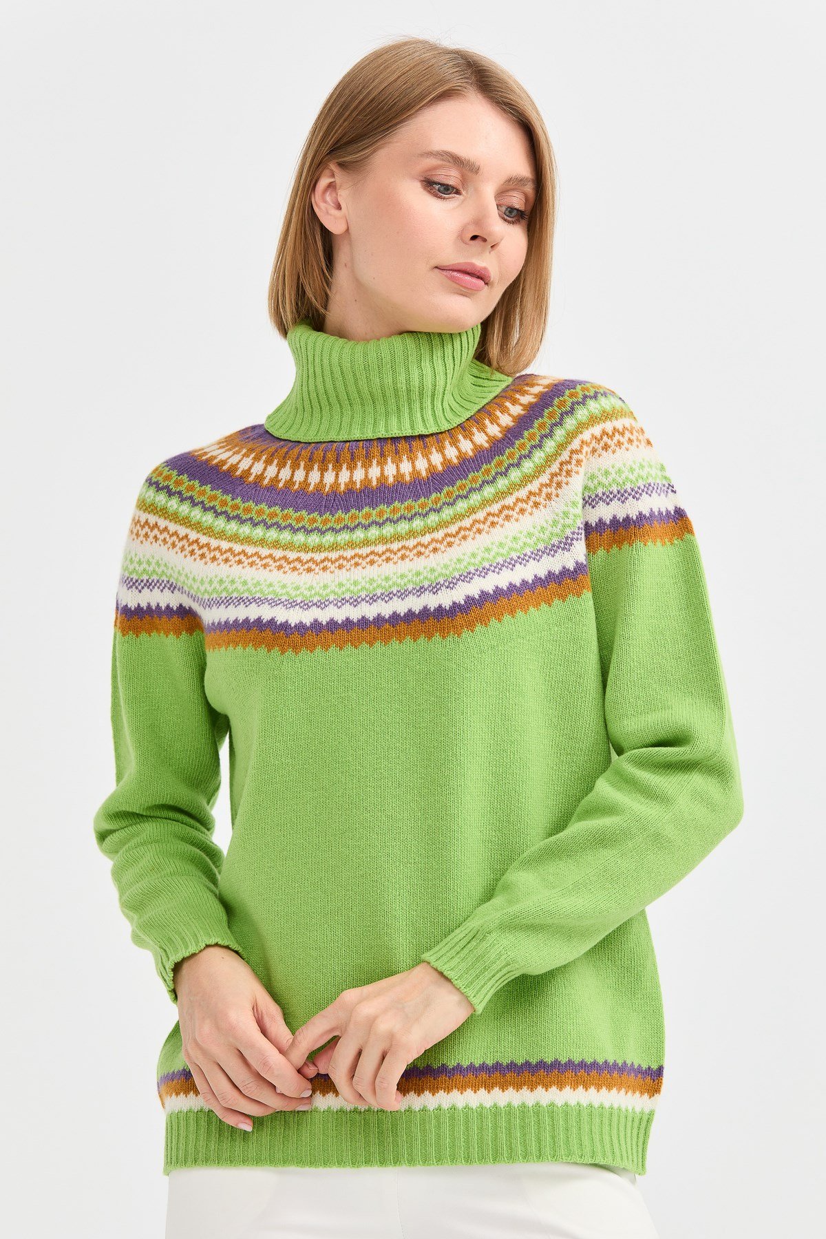 22087Kadın Tam Balıkçı Yaka Yün Kazak A.E.Yeşili