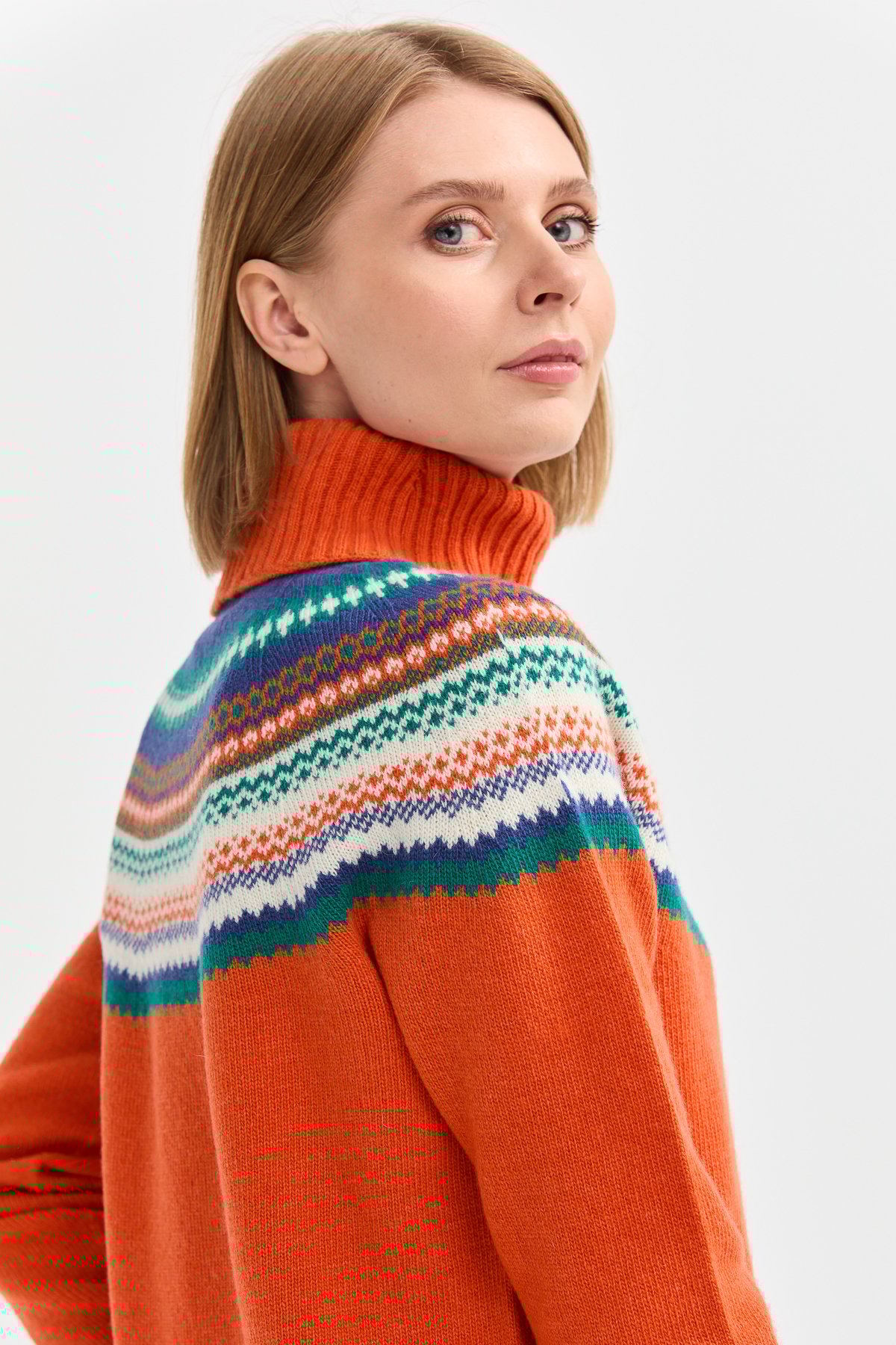 22087Kadın Tam Balıkçı Yaka Yün Kazak Portakal