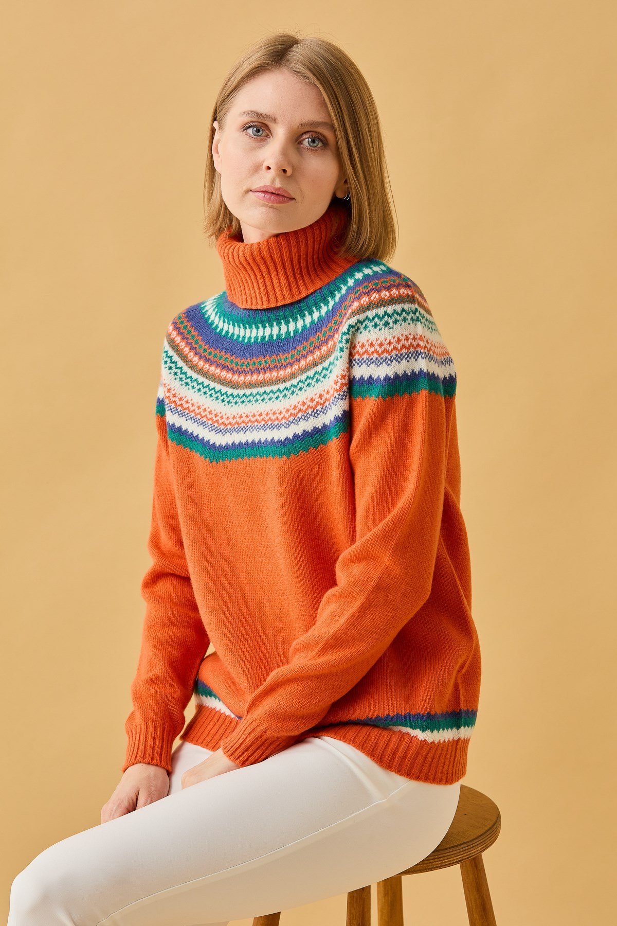 22087Kadın Tam Balıkçı Yaka Yün Kazak Portakal