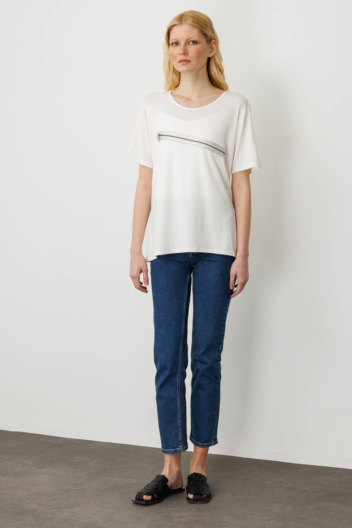 21753Kadın Taş Baskılı Fermuar Aksesuarlı Penye T-shirt Kemik