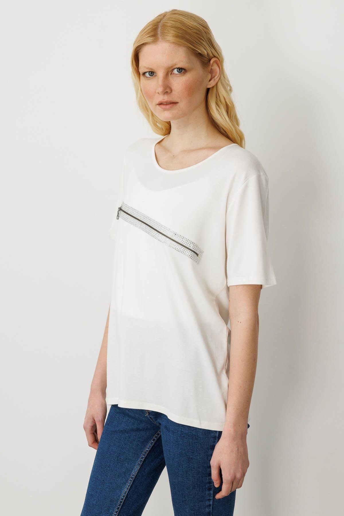 21753Kadın Taş Baskılı Fermuar Aksesuarlı Penye T-shirt Kemik