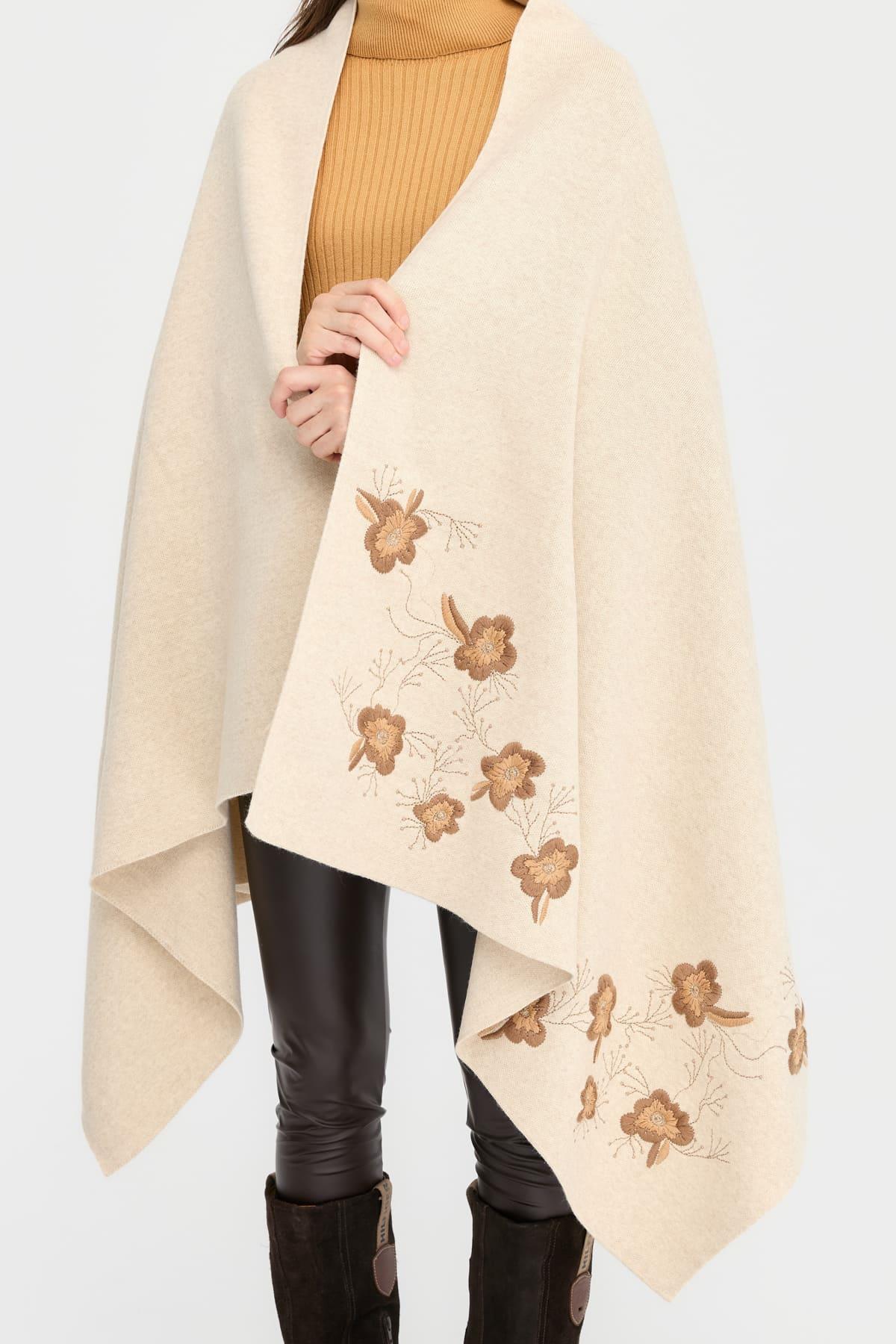 24031Kadın Tek Yanı Çiçek İşlemeli Şal T.Melanj