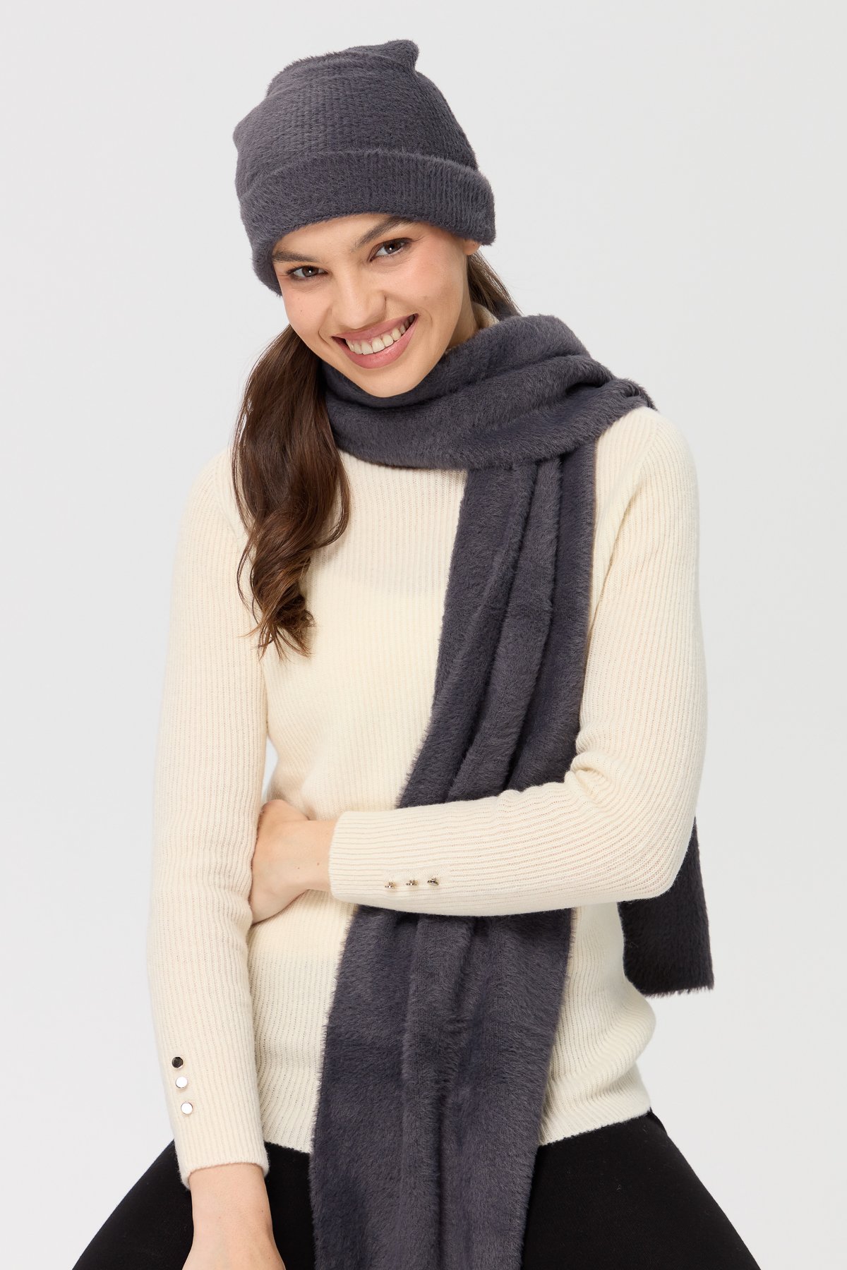 23280Kadın Triko Afrodit Bere Antrasit