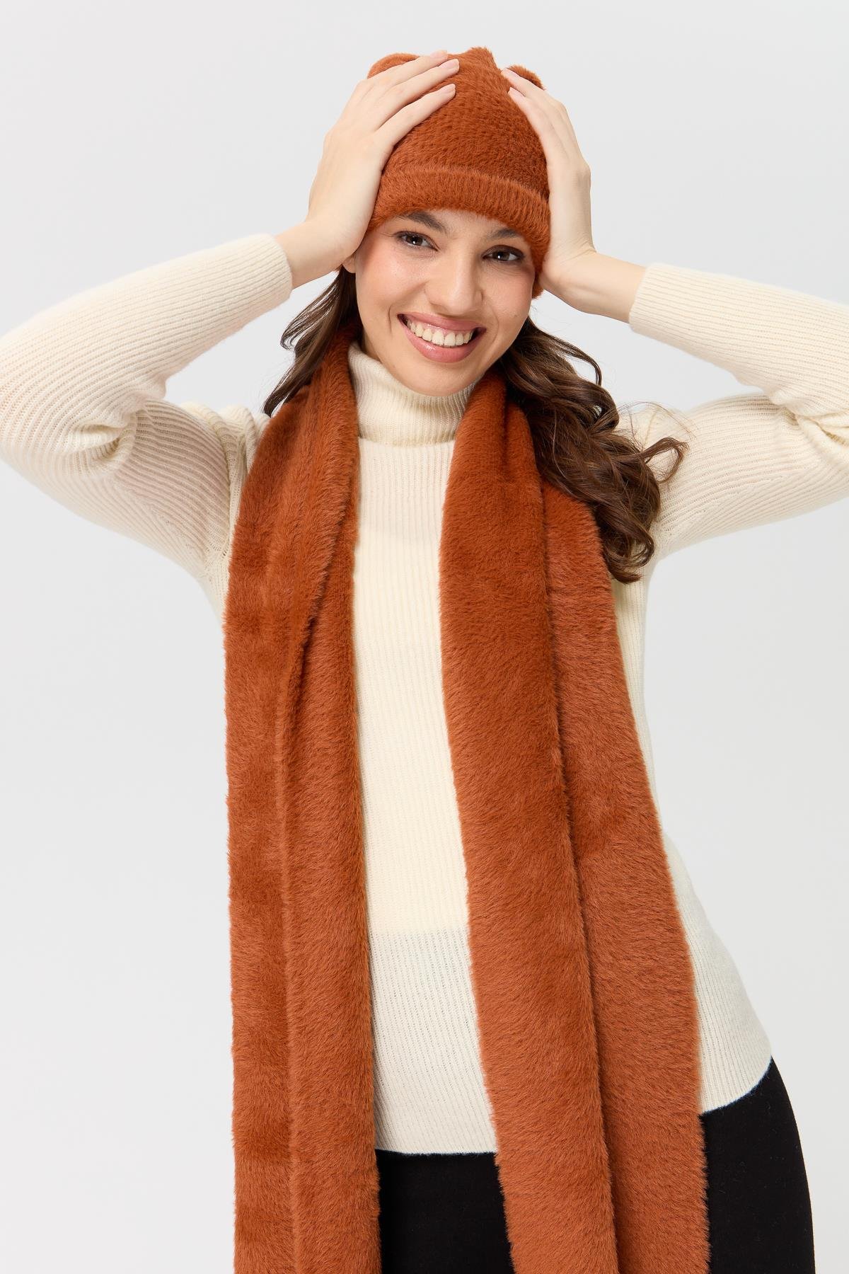 23280Kadın Triko Afrodit Bere Kiremit