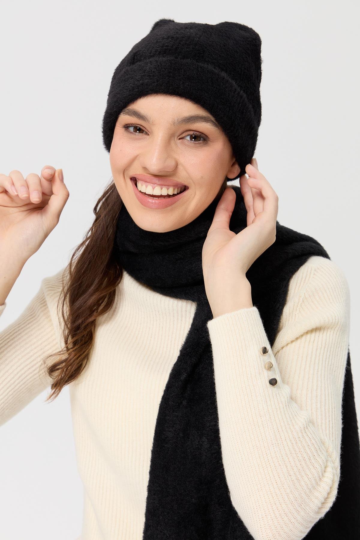 23280Kadın Triko Afrodit Bere Siyah