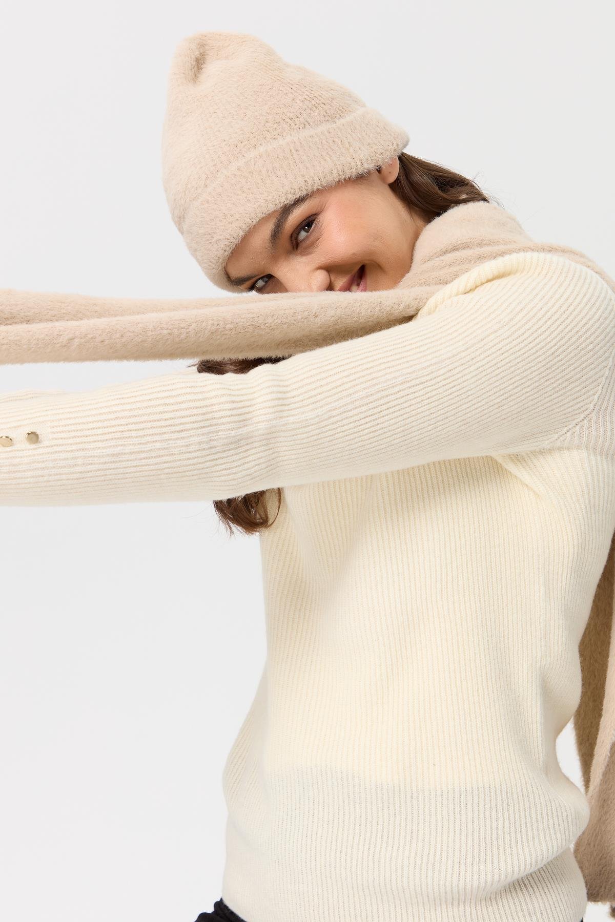 23281Kadın Triko Afrodit Kaşkol Bej