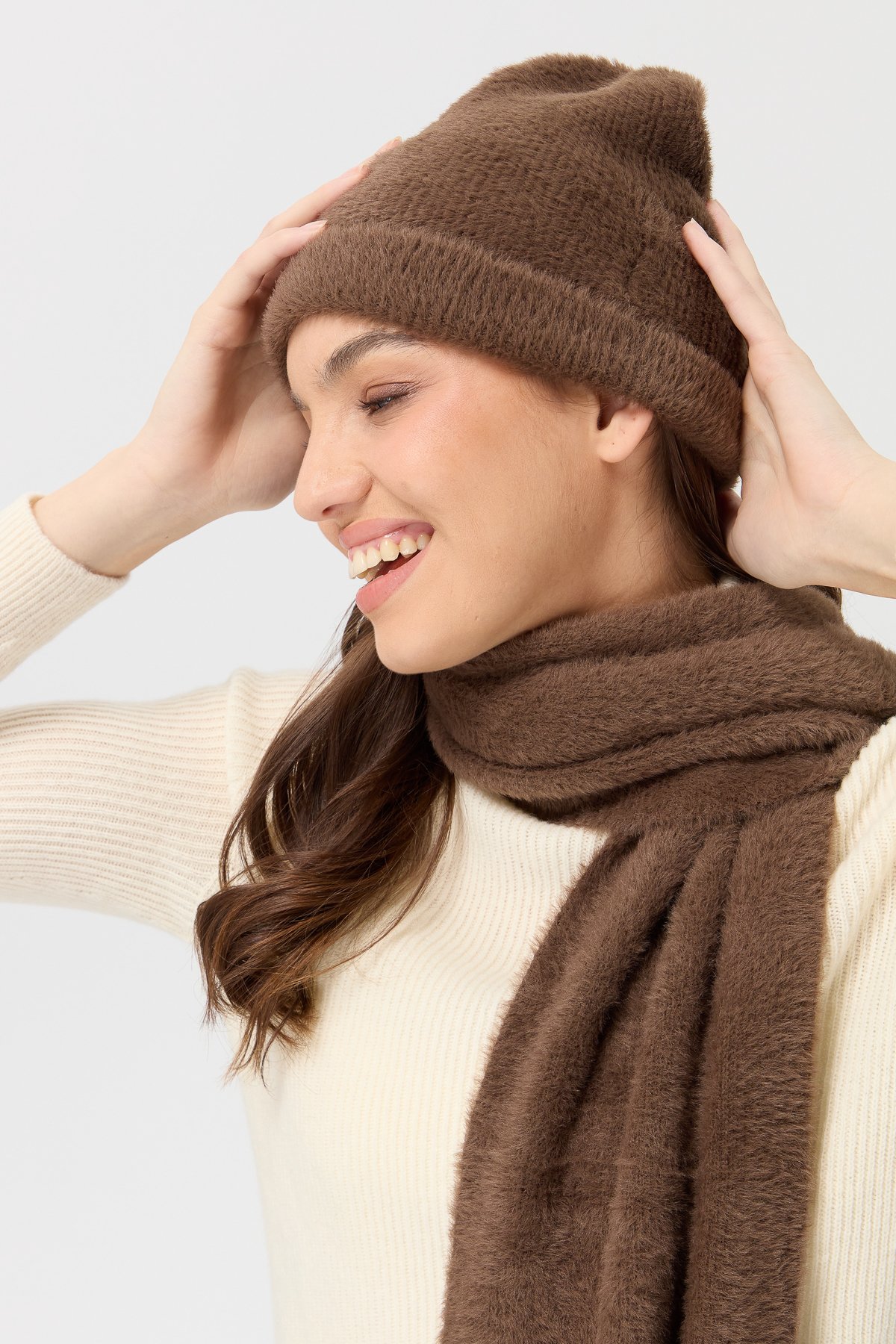 23281Kadın Triko Afrodit Kaşkol Kahve