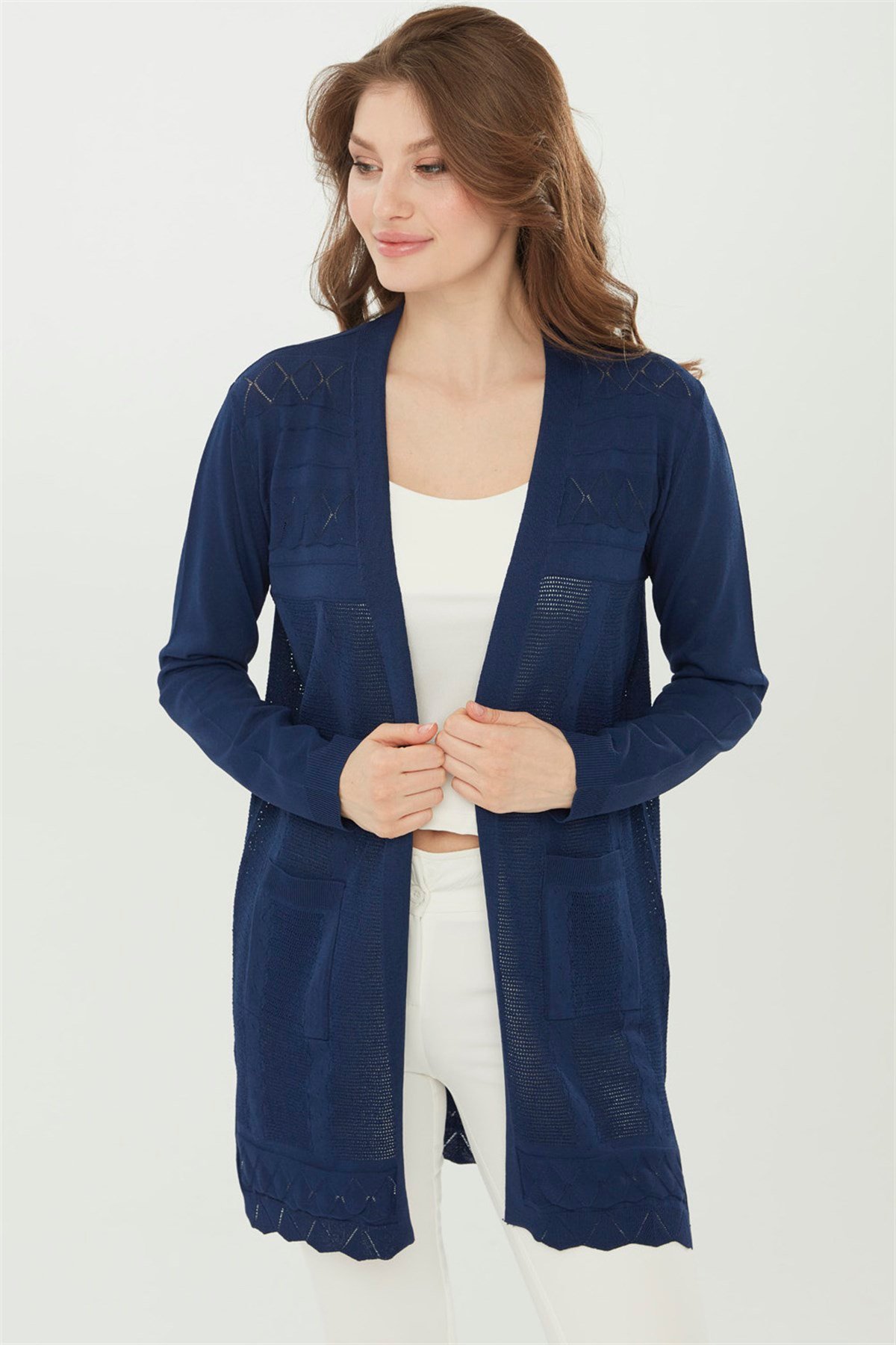 22350Женский удлиненный трикотажный кардиган темно синего цвета