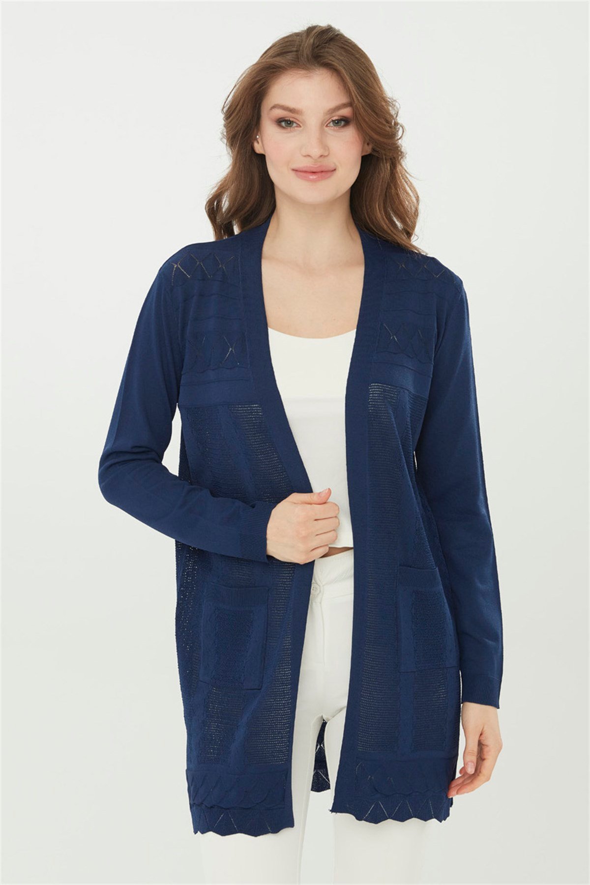 22350Женский удлиненный трикотажный кардиган темно синего цвета