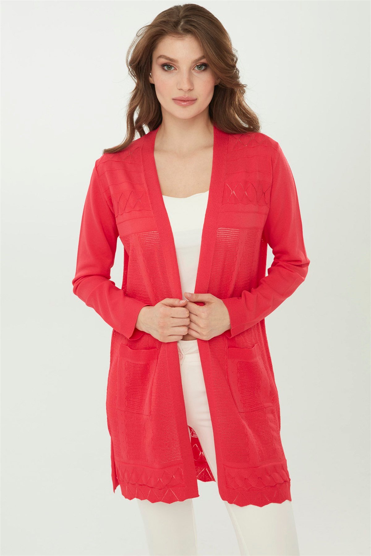 22350Kadın Triko İğne İşi Uzun Hırka N.Çiçeği