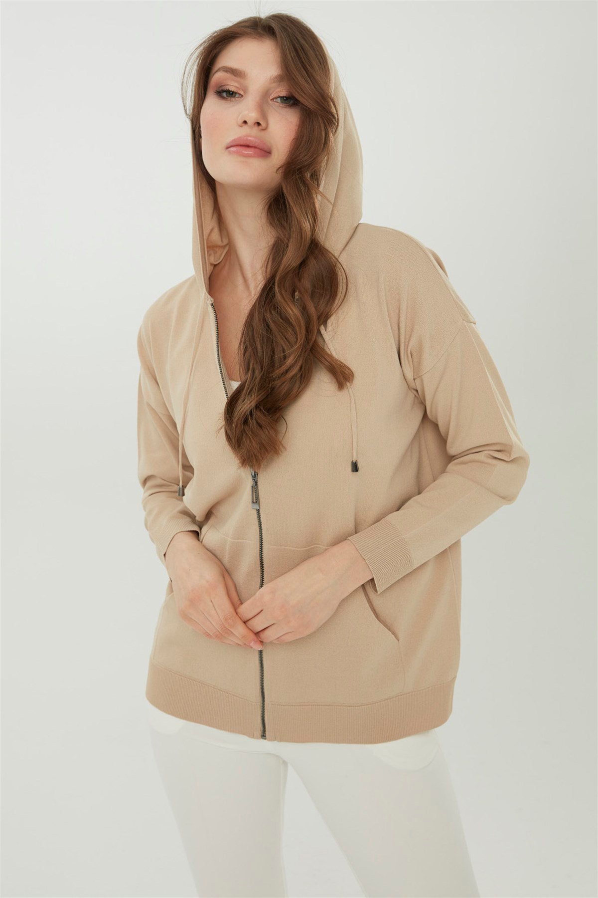 22351Kadın Triko Kapşonlu Yazlık Hırka Bej