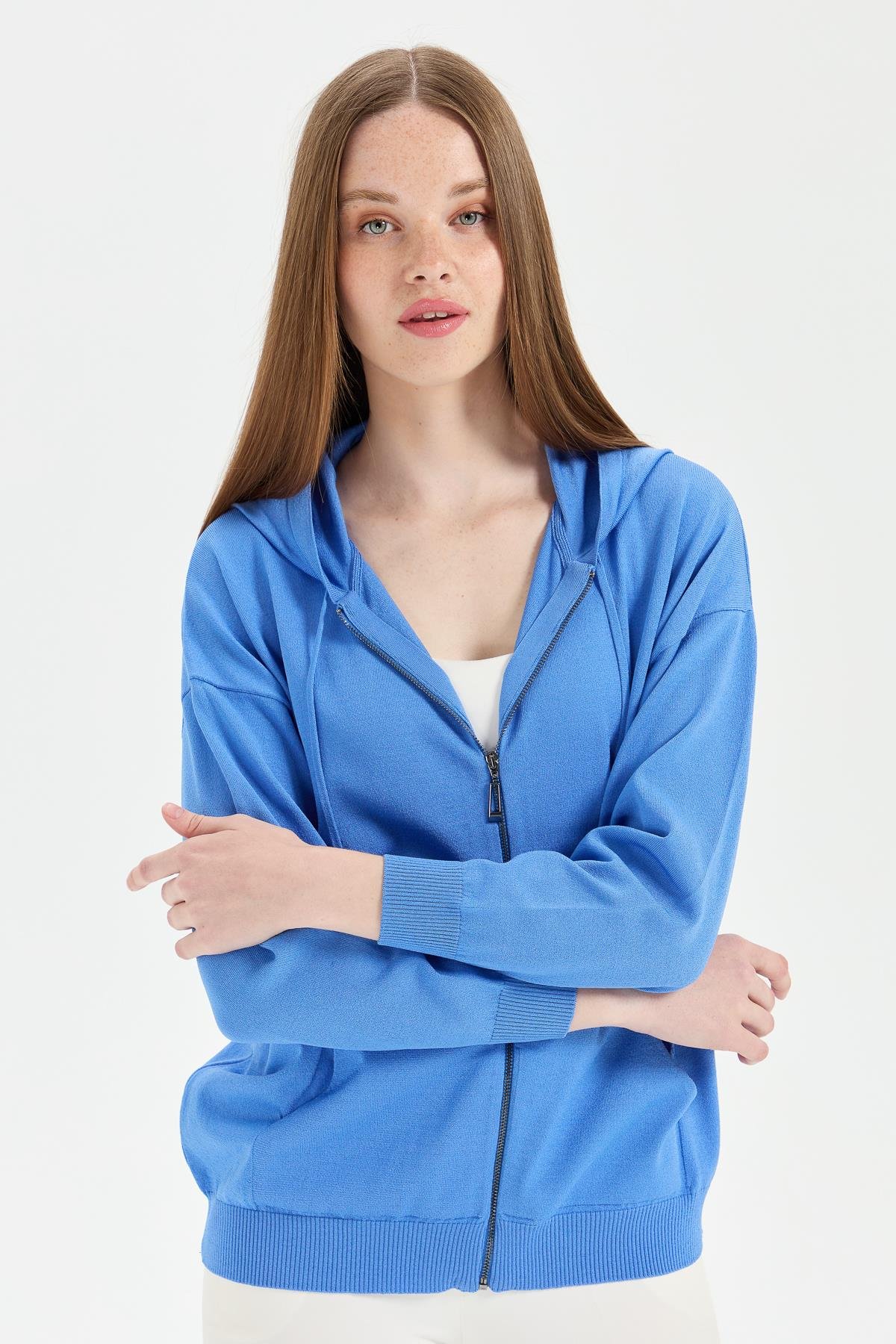 22351Kadın Triko Kapüşonlu Yazlık Hırka Mavi