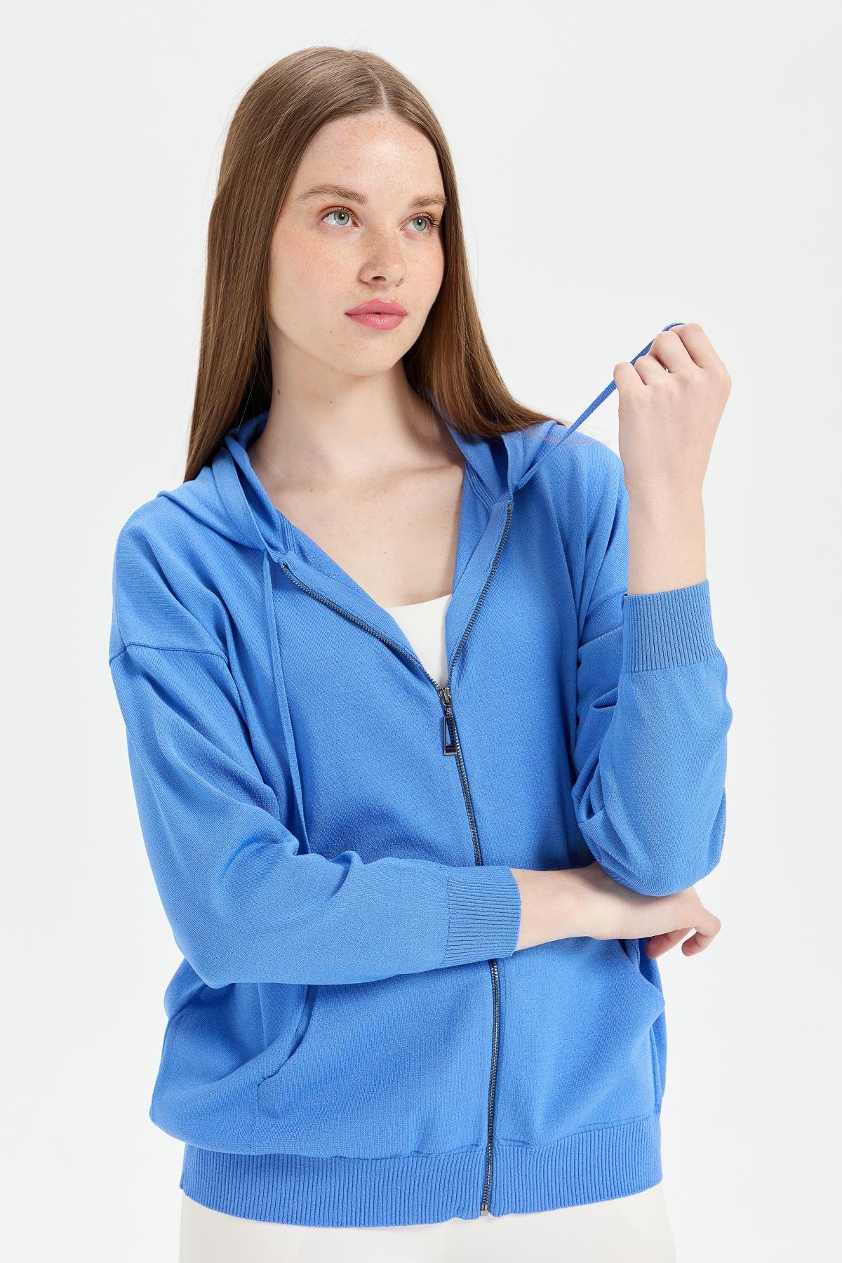 22351Kadın Triko Kapüşonlu Yazlık Hırka Mavi
