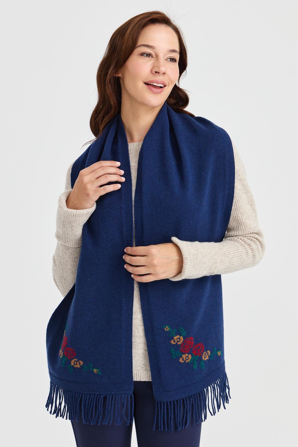 23223Kadın Triko Kenarı Çiçekli Yün Kaşkol İndigo