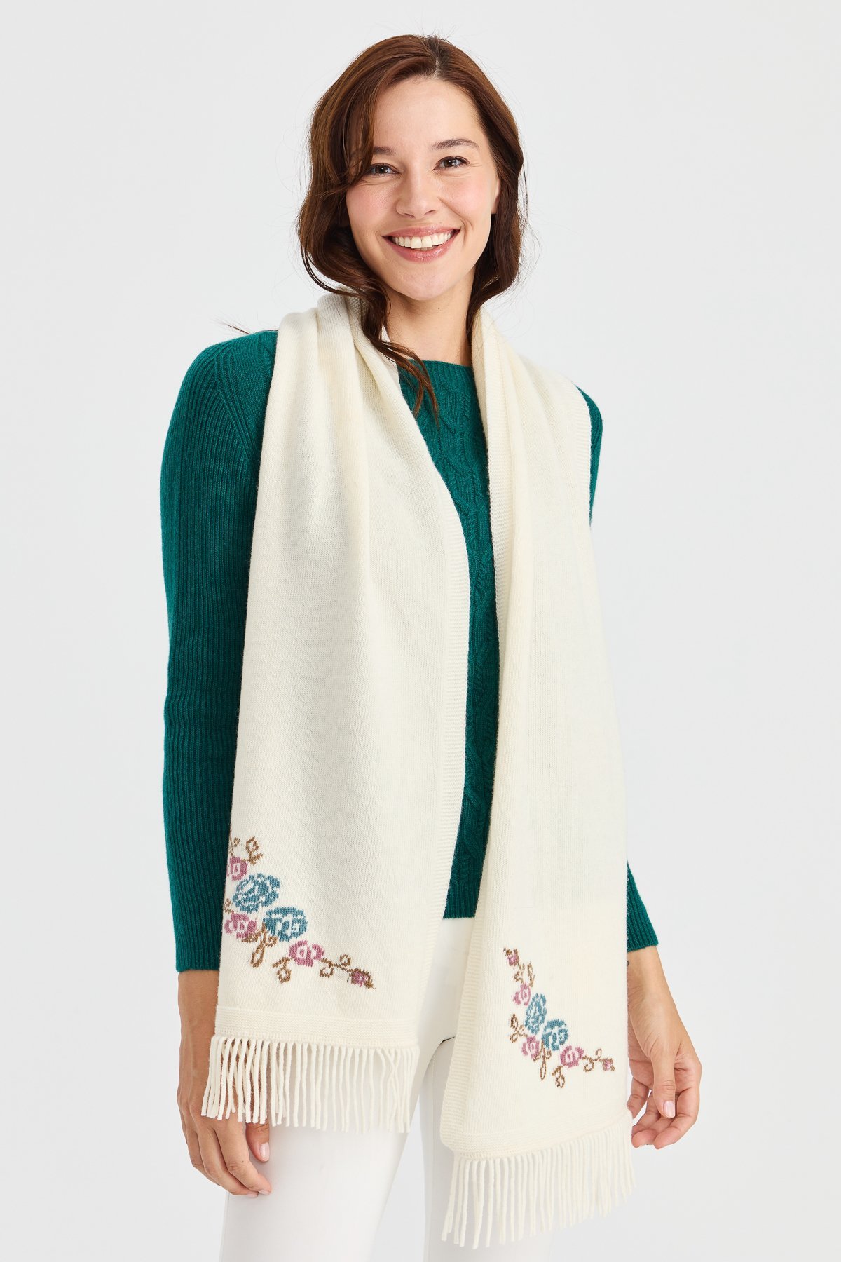 23223Kadın Triko Kenarı Çiçekli Yün Kaşkol Kemik