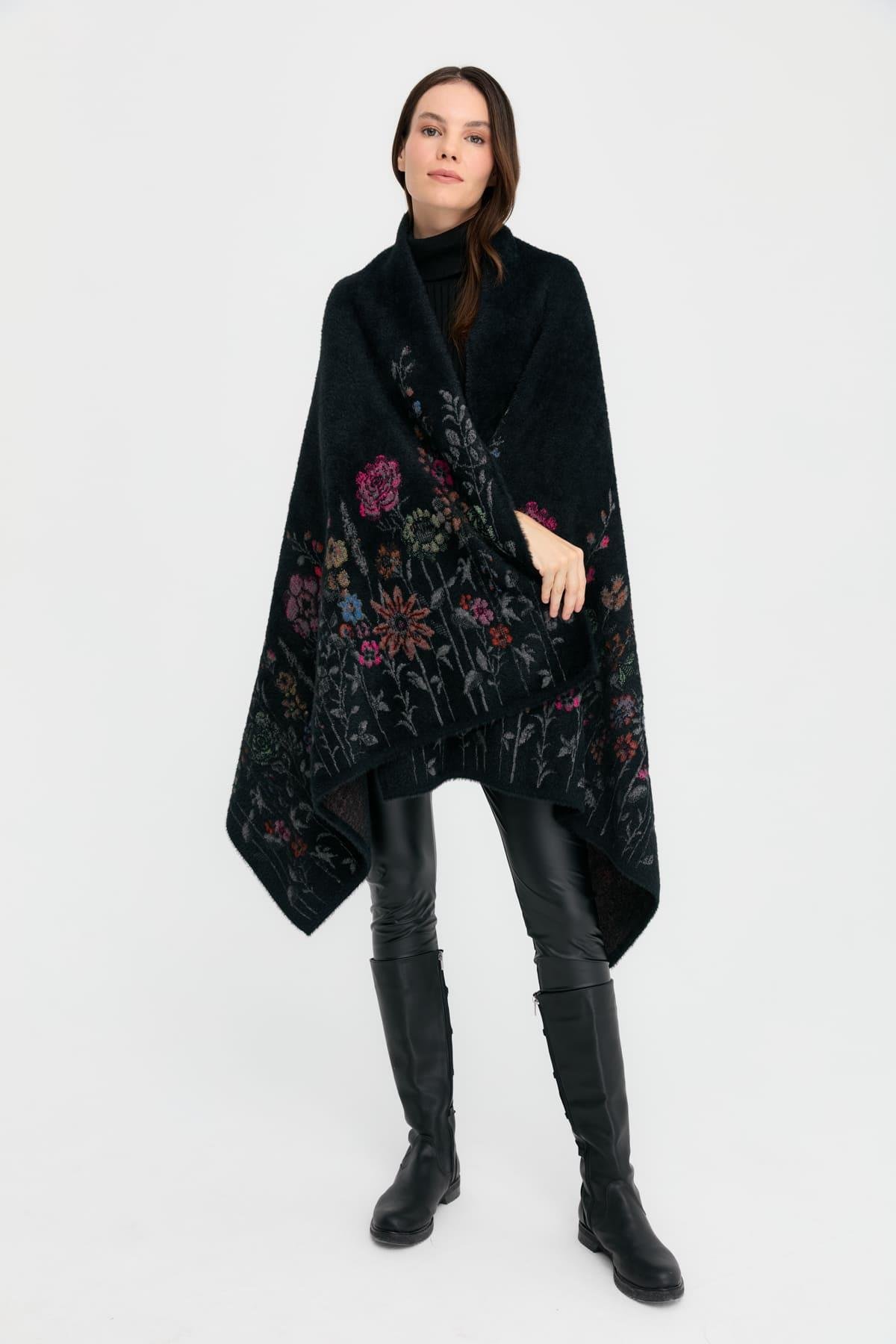 23999Kadın Triko Kenarları Kır Çiçeği Desenli Yün Şal 06