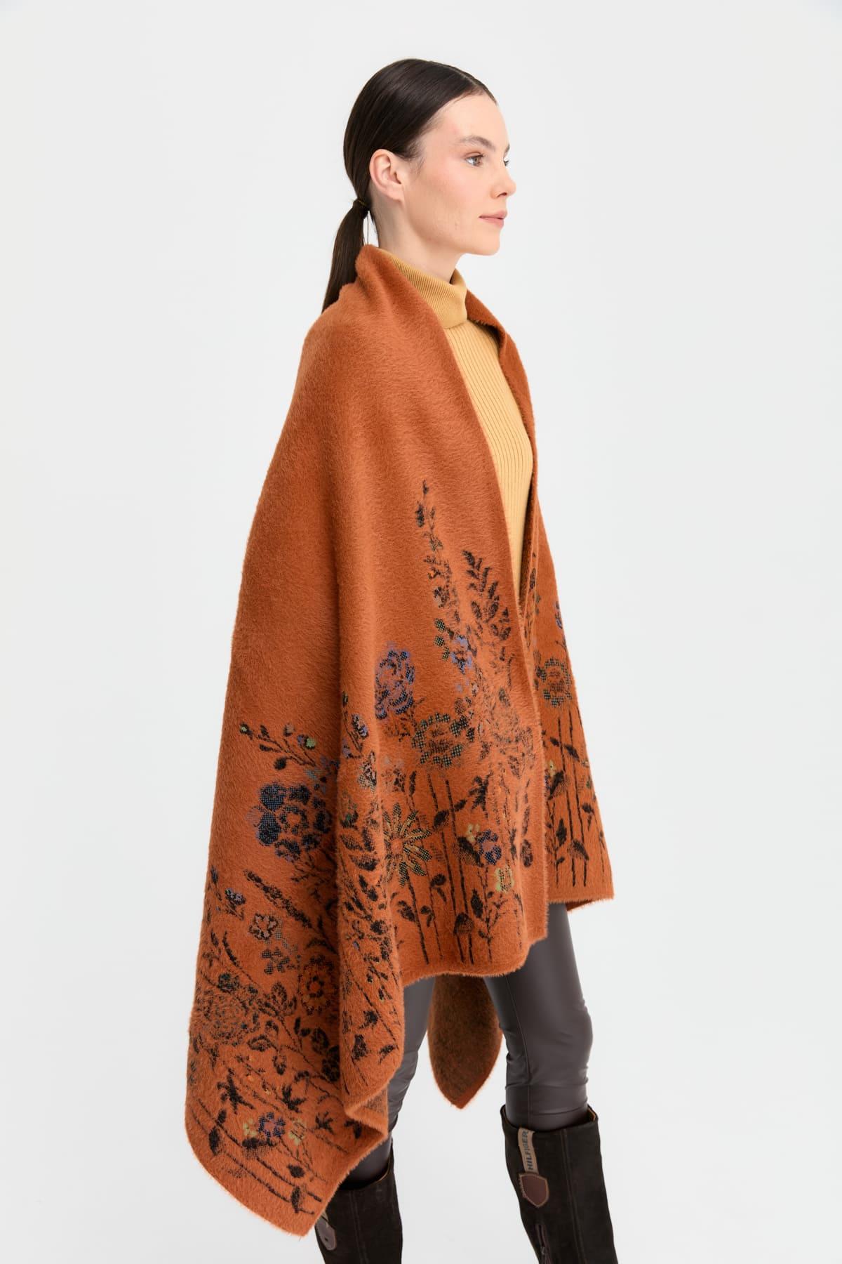 23999Kadın Triko Kenarları Kır Çiçeği Desenli Yün Şal 07