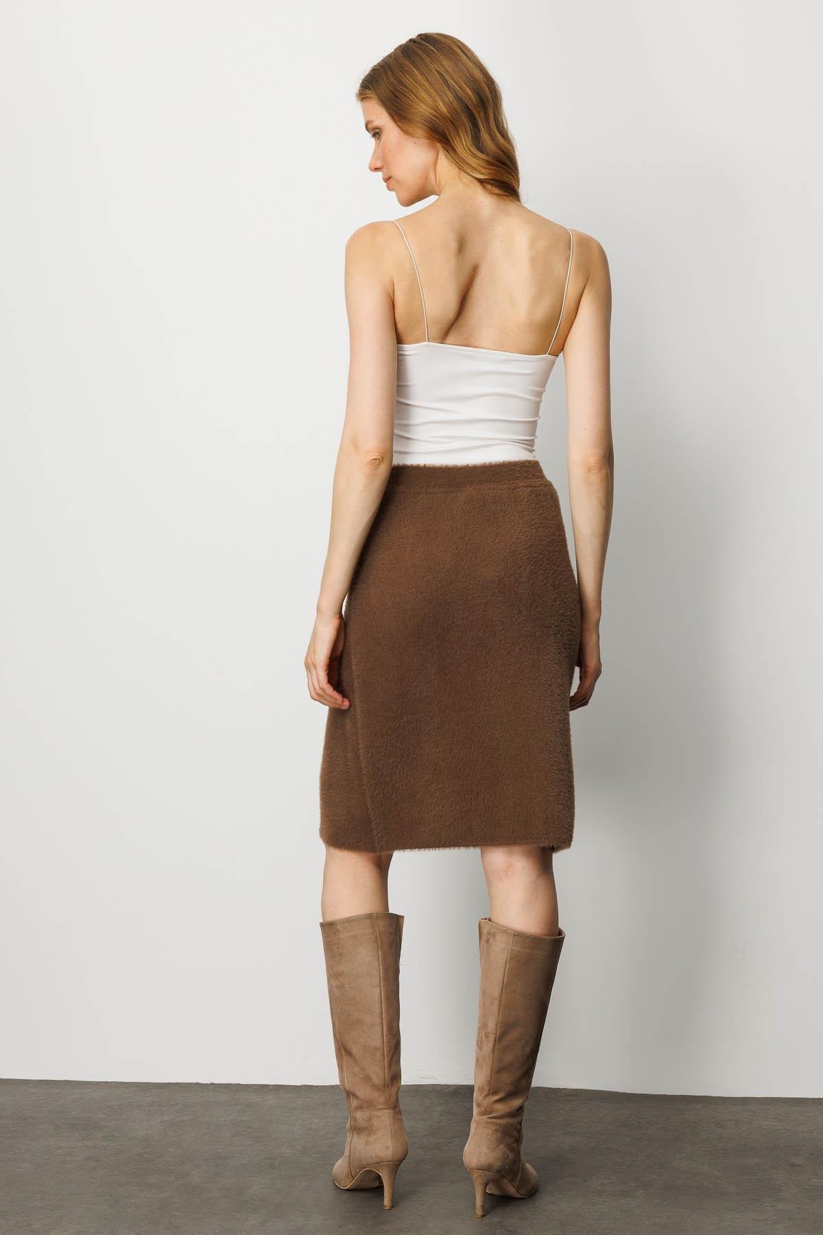 25004Kadın Triko Kısa Etek Kahve