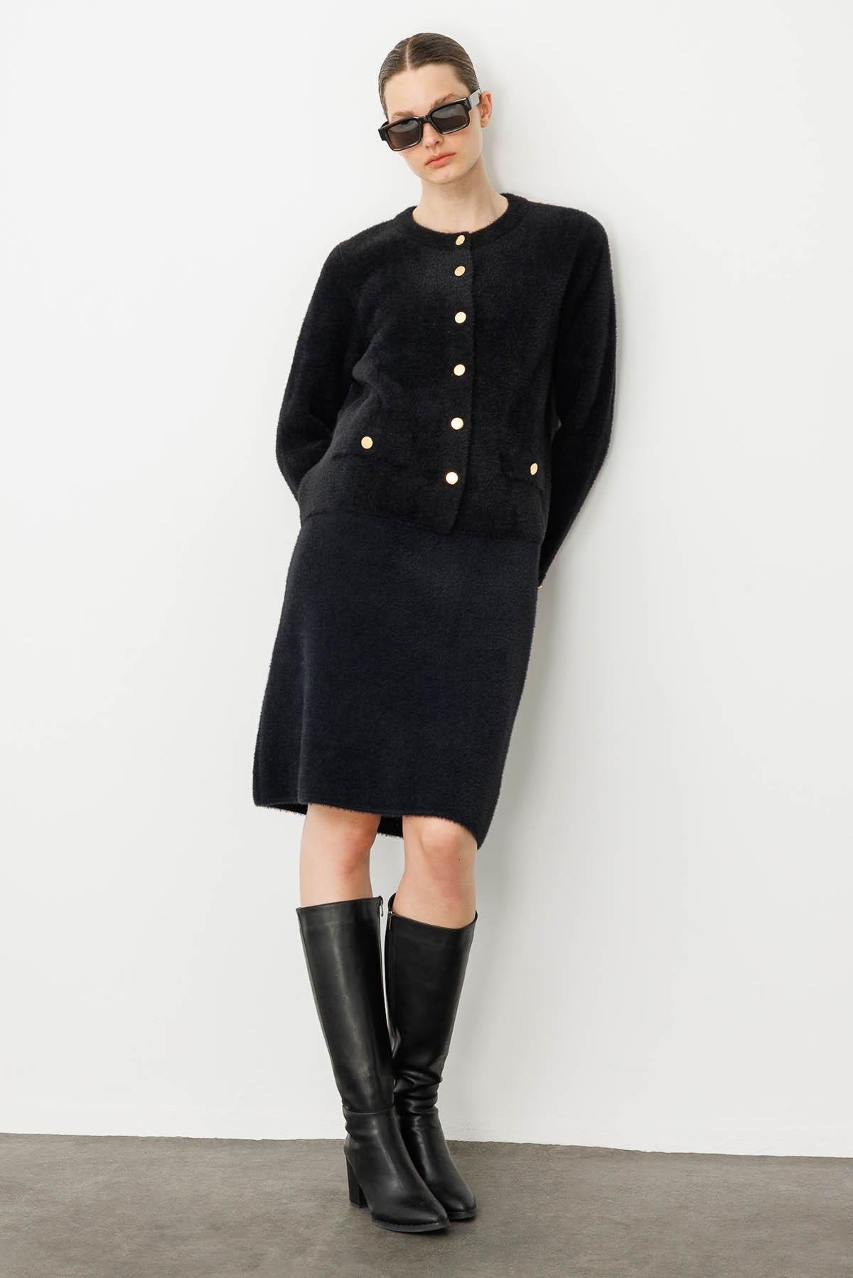 25004Kadın Triko Kısa Etek Siyah