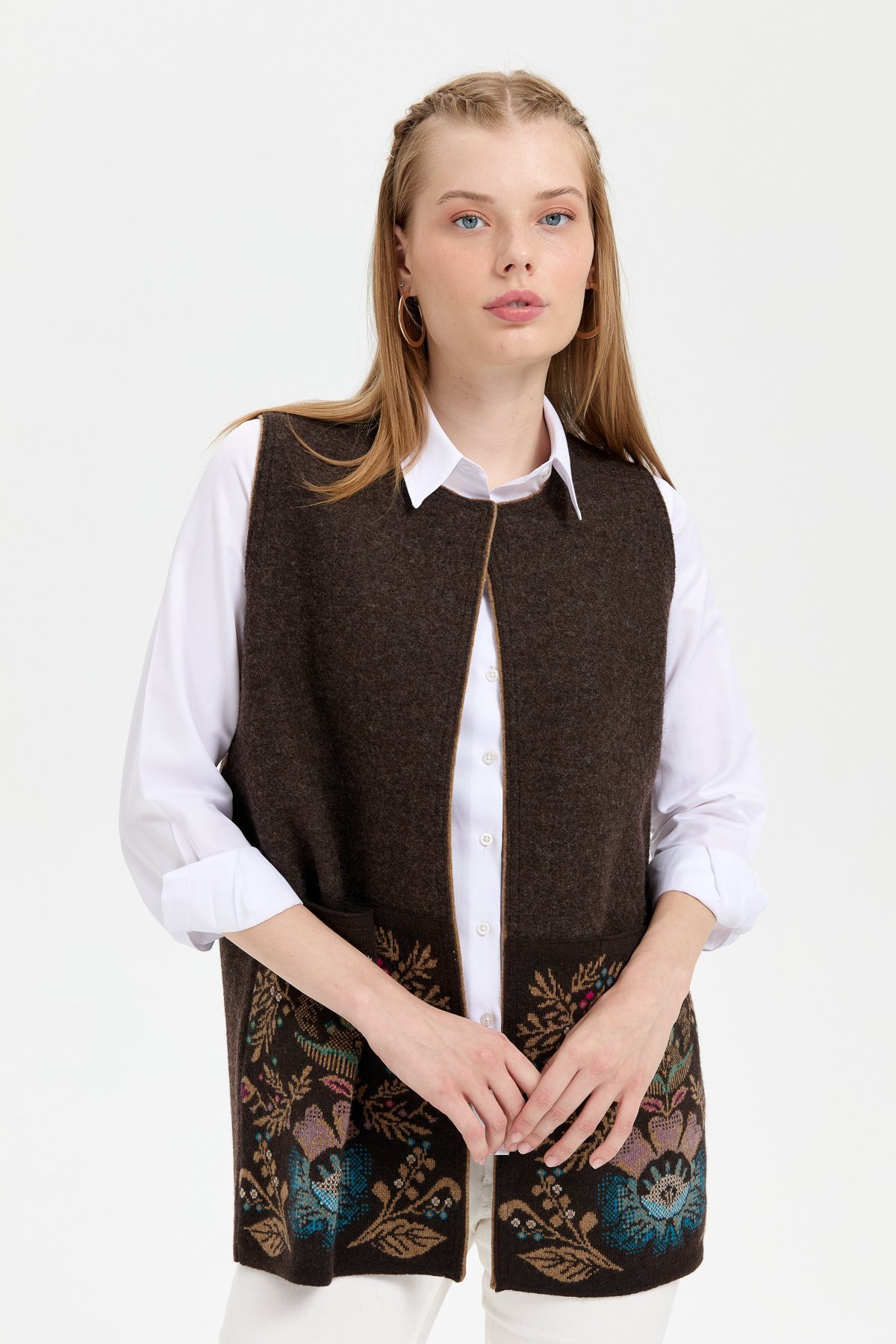 24076Kadın Triko Önü Açık Araboy Yün Yelek K.Kahve