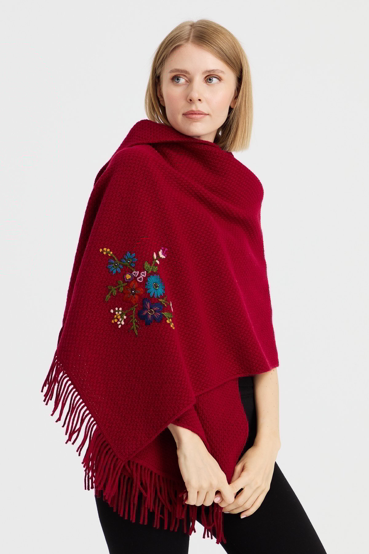 23030Kadın Triko Pirinç Örgü İşlemeli Yün Şal V.Çürüğü