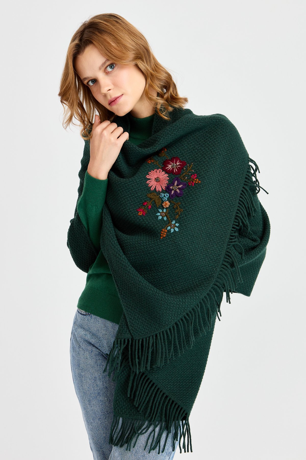 23030Женский трикотаж Латунная вязаная шерстяная шаль с вышивкой