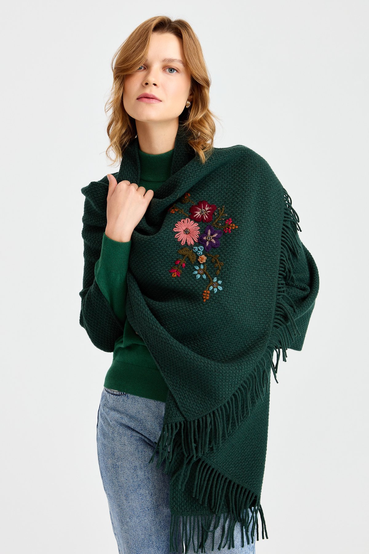 23030Женский трикотаж Латунная вязаная шерстяная шаль с вышивкой