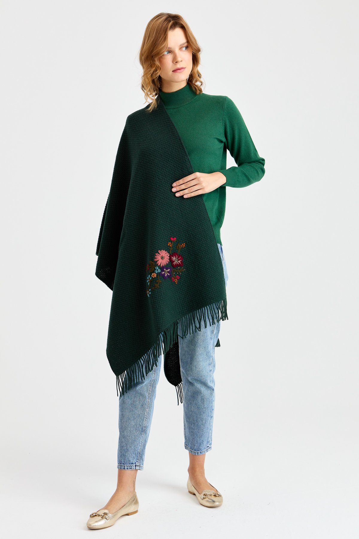 23030Женский трикотаж Латунная вязаная шерстяная шаль с вышивкой