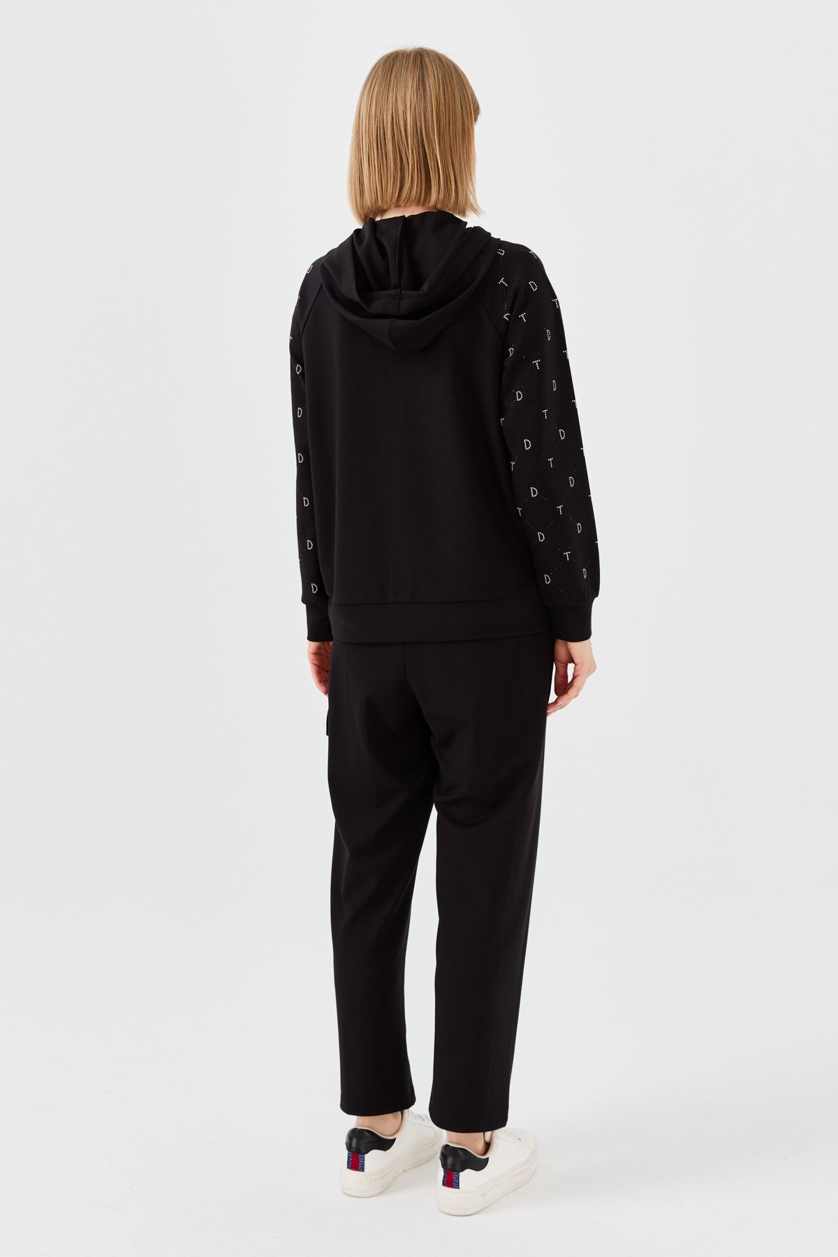 23457Kadın Triko Taş Basklı Kapüşonlu Yazlık Hırka Siyah