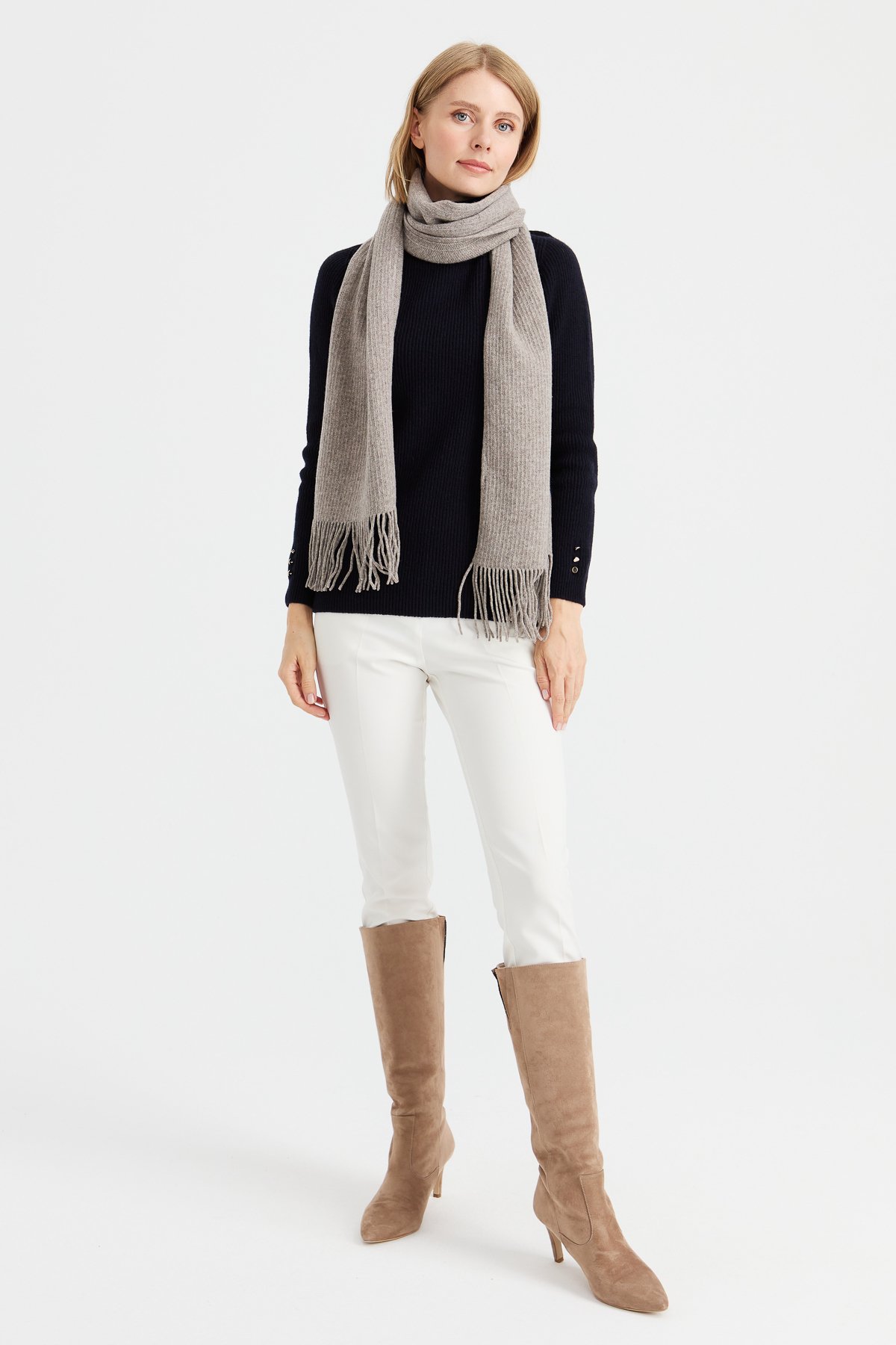 23300Kadın Triko Tek Renk Püsküllü Yün Kaşkol Vizon