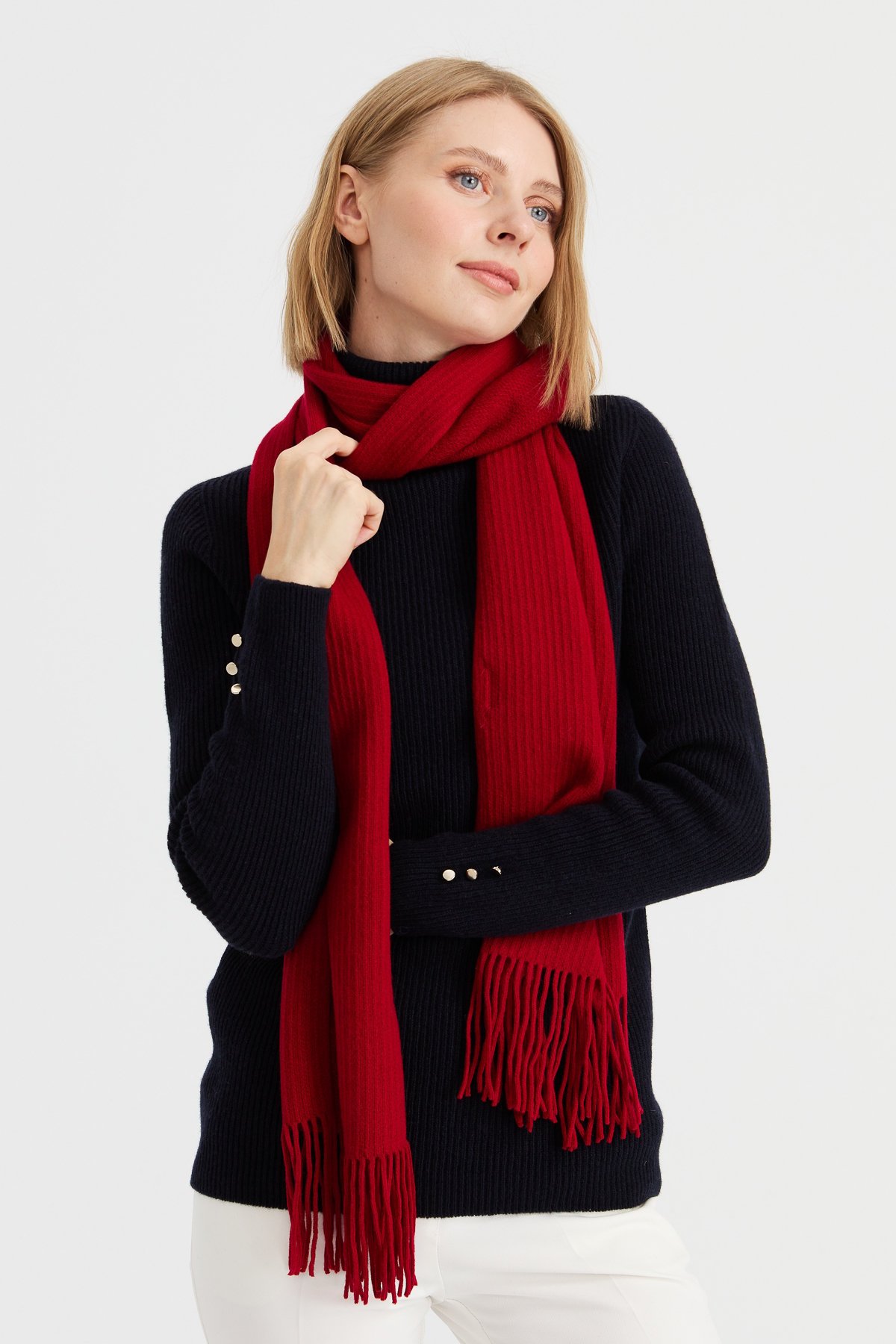 23300Kadın Triko Tek Renk Püsküllü Yün Kaşkol K.Kırmızı