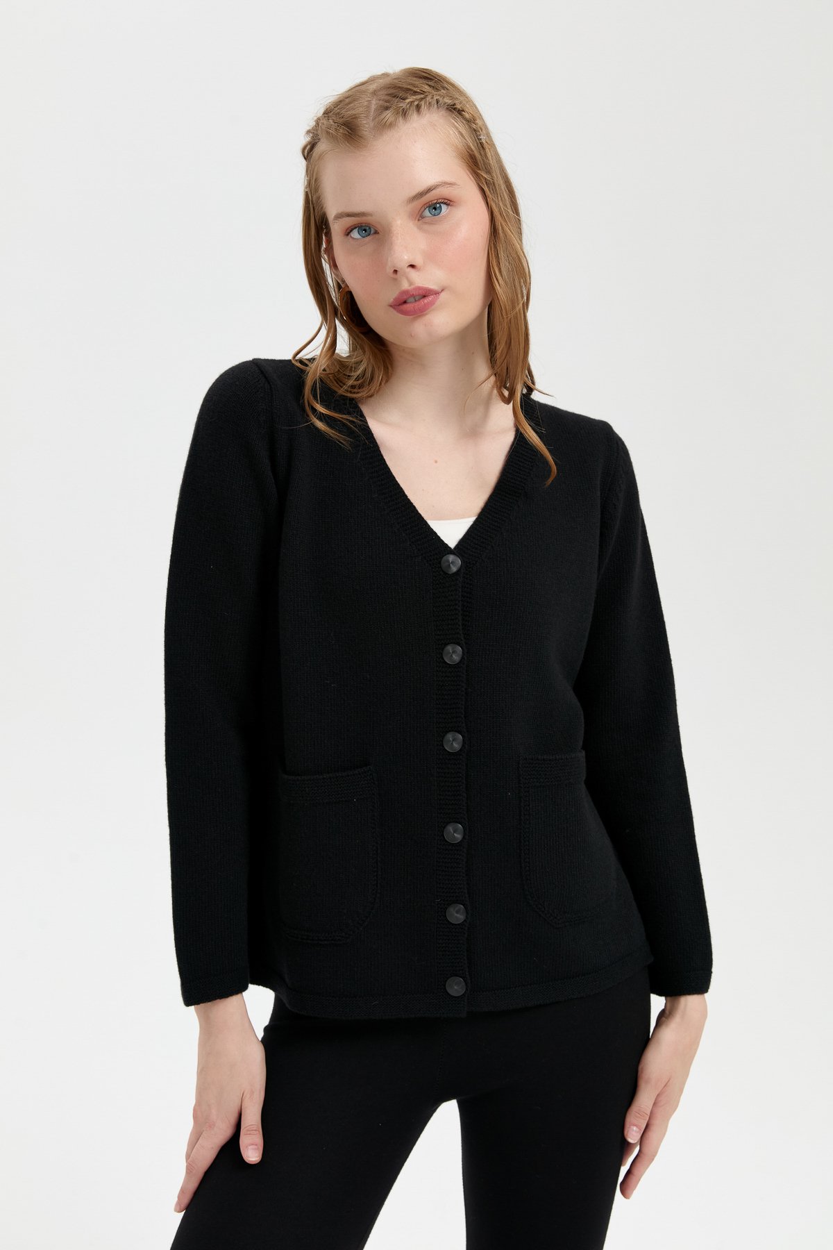 24043Kadın V Yaka Basic Yün Hırka Siyah