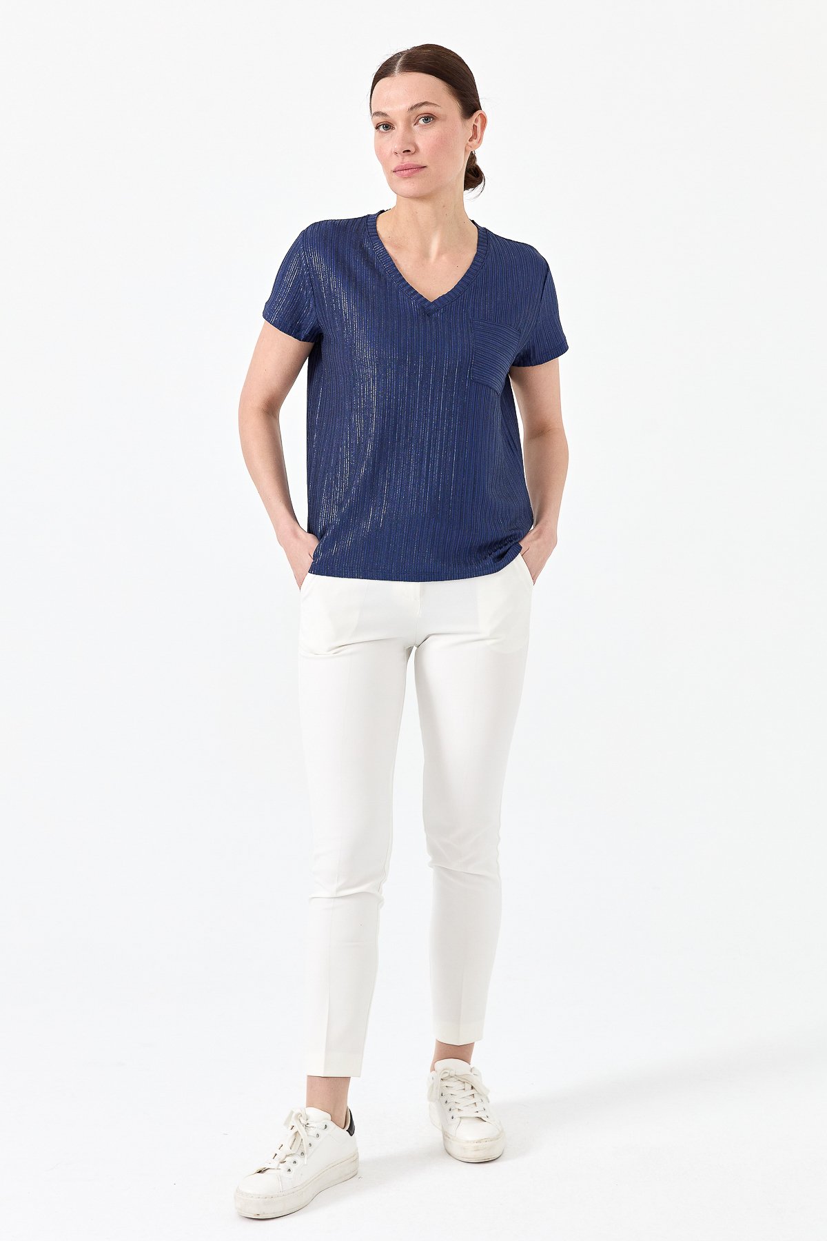 23462Kadın V Yaka Cepli Penye T-shirt Lacivert