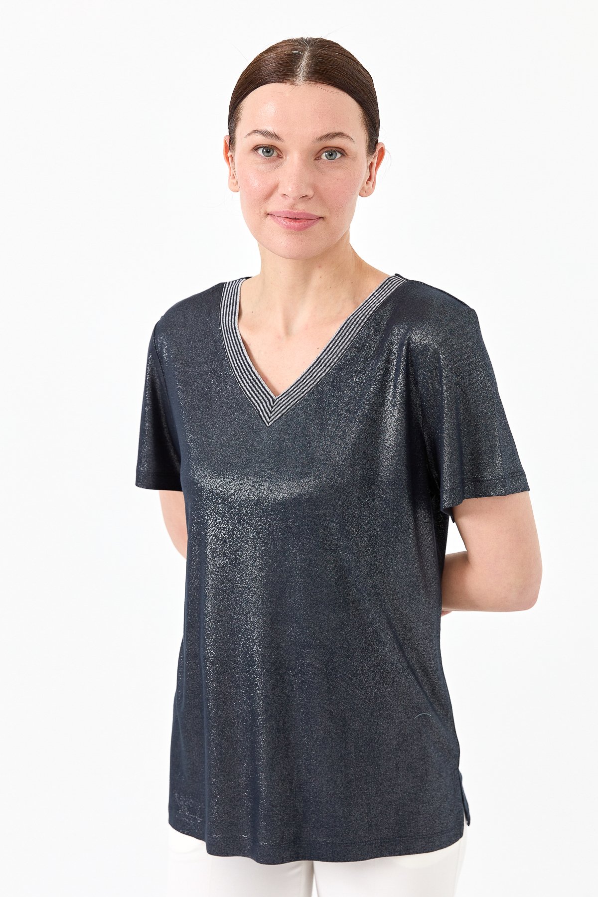 23453Kadın V Yaka Çizgili Penye T-shirt Lacivert