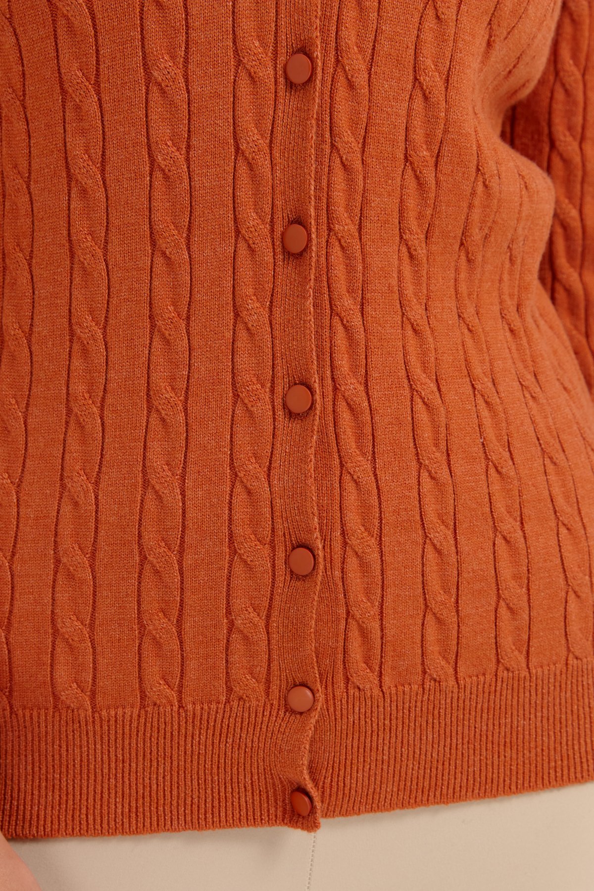 24327Kadın V Yaka Dikişsiz Saç Örgülü Hırka Turuncu