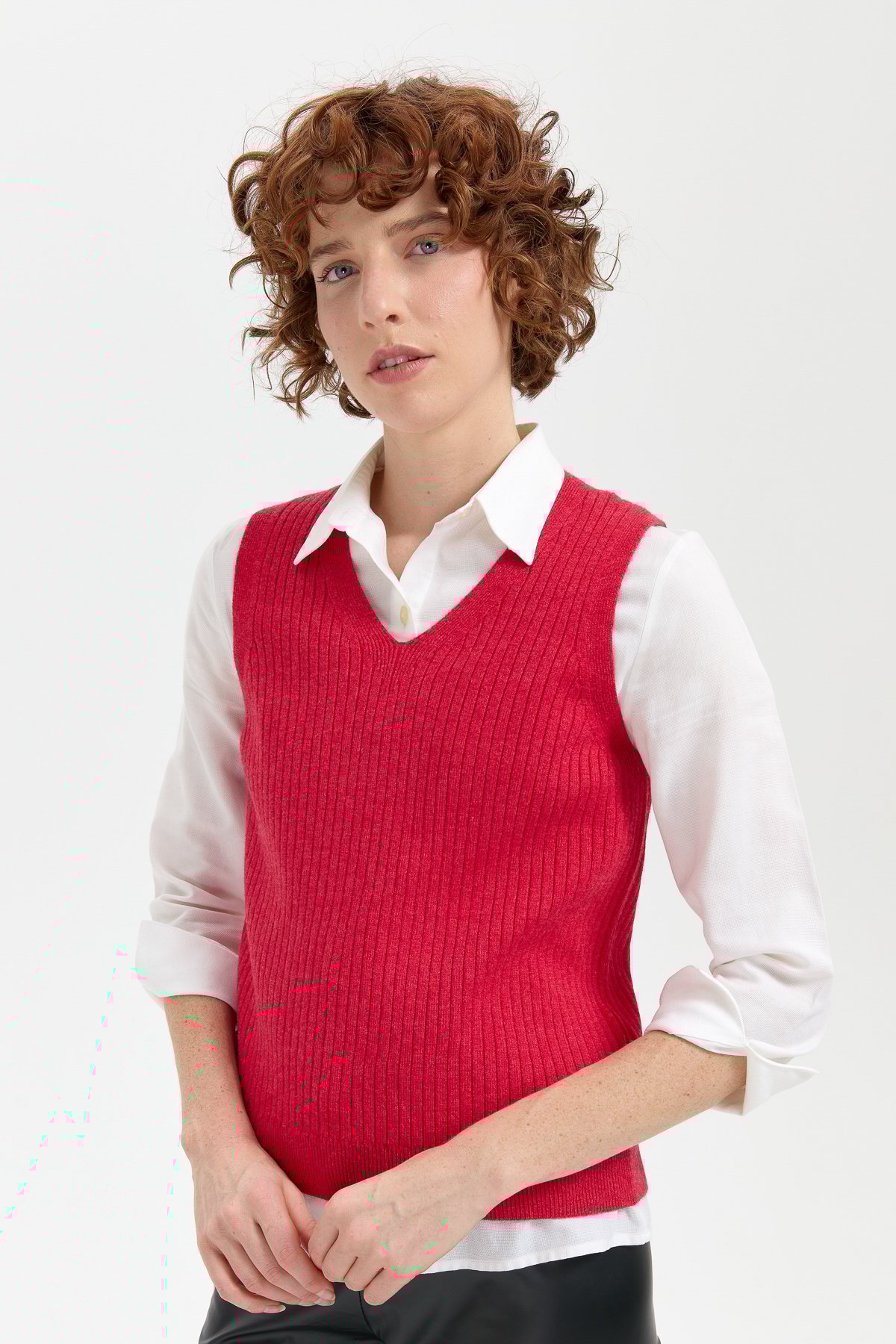 24177Kadın V Yaka Dikişsiz Süveter Kırmızı