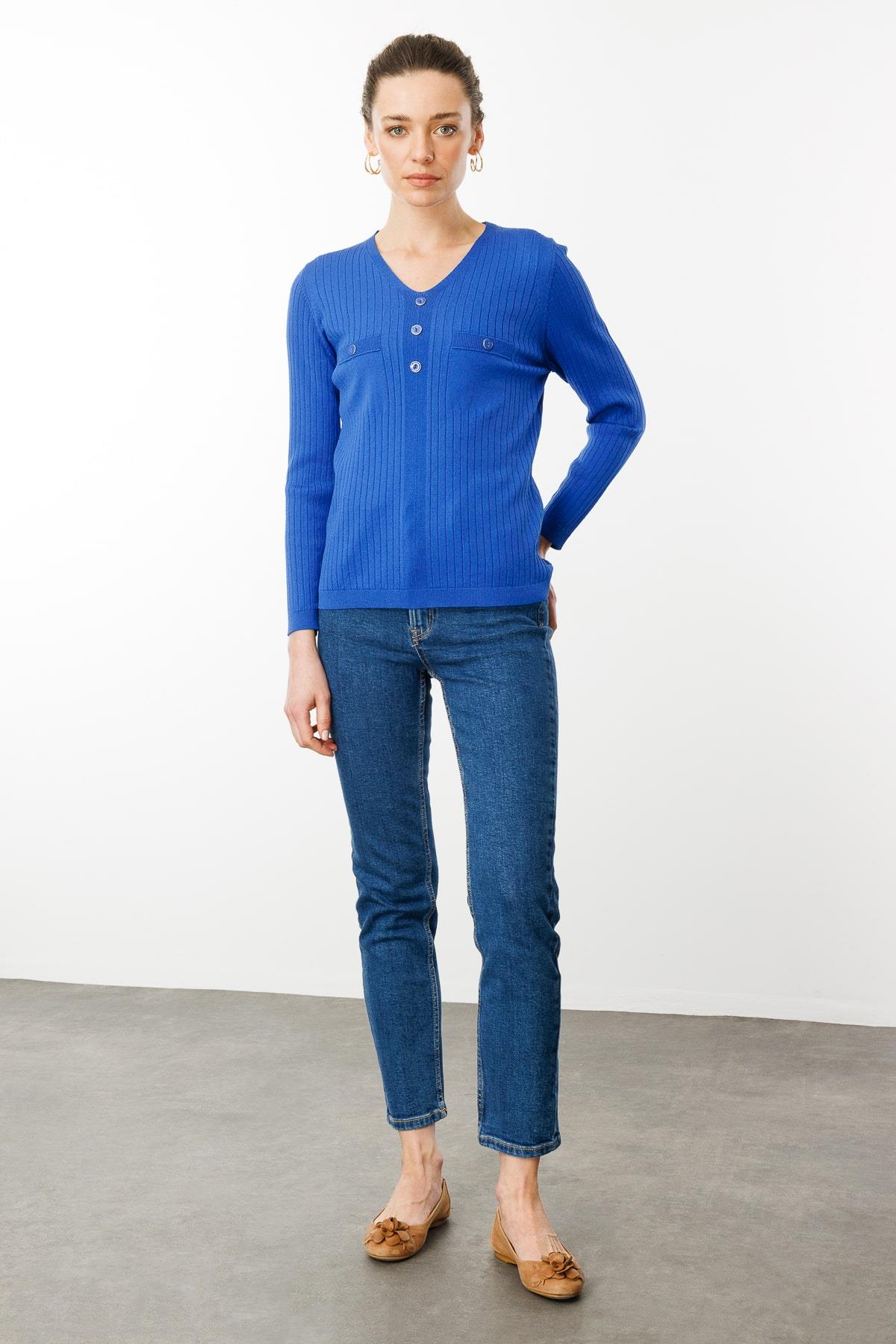 25353Kadın V Yaka Fitilli Bluz Saks