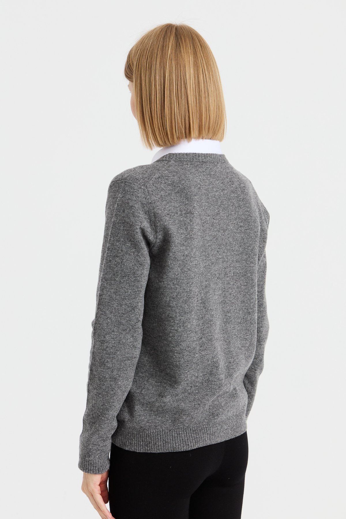 21021Kadın V Yaka Hırka Yün Füme