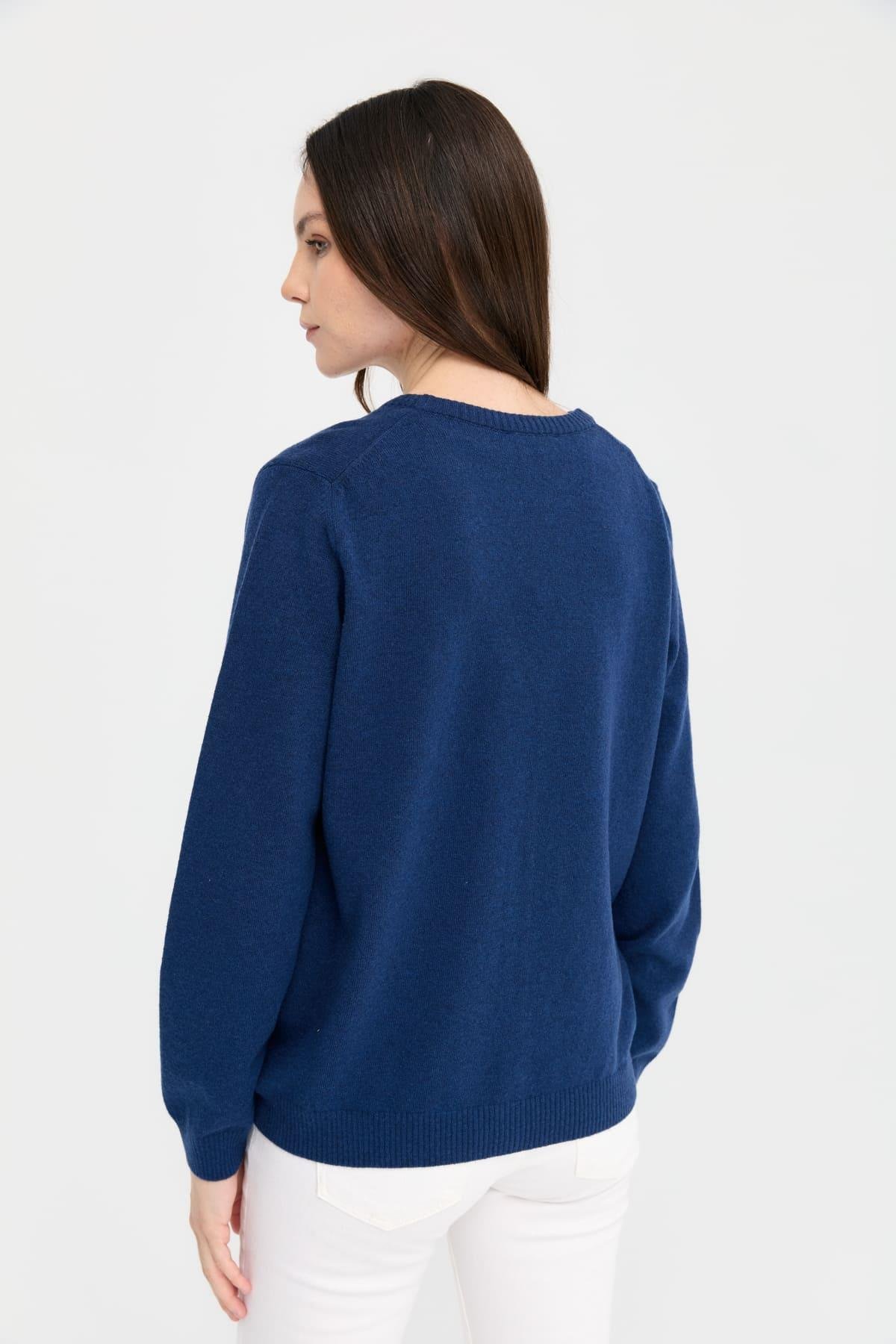 21021Kadın V Yaka Hırka Yün İndigo