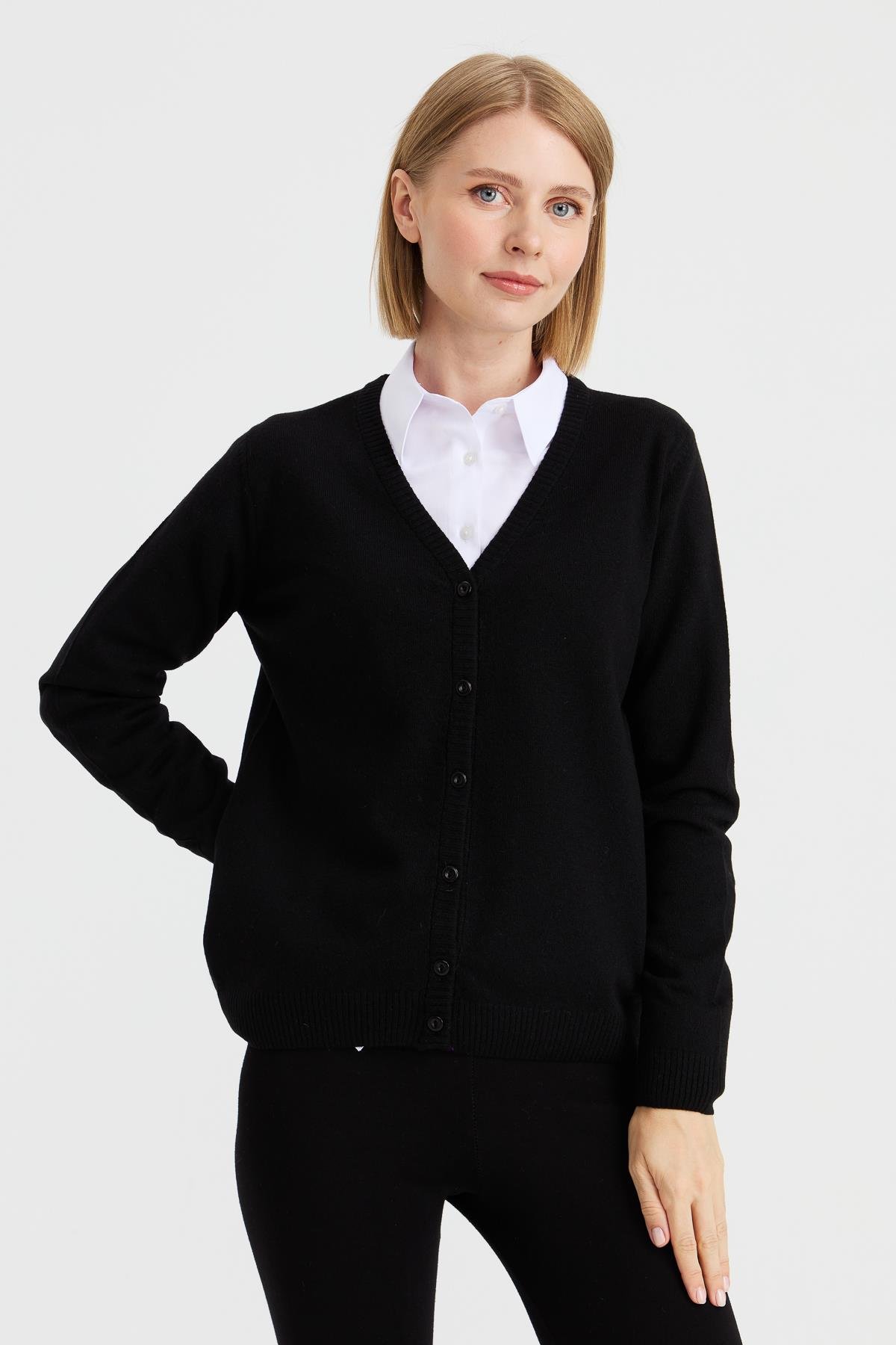 21021Kadın V Yaka Hırka Yün Siyah