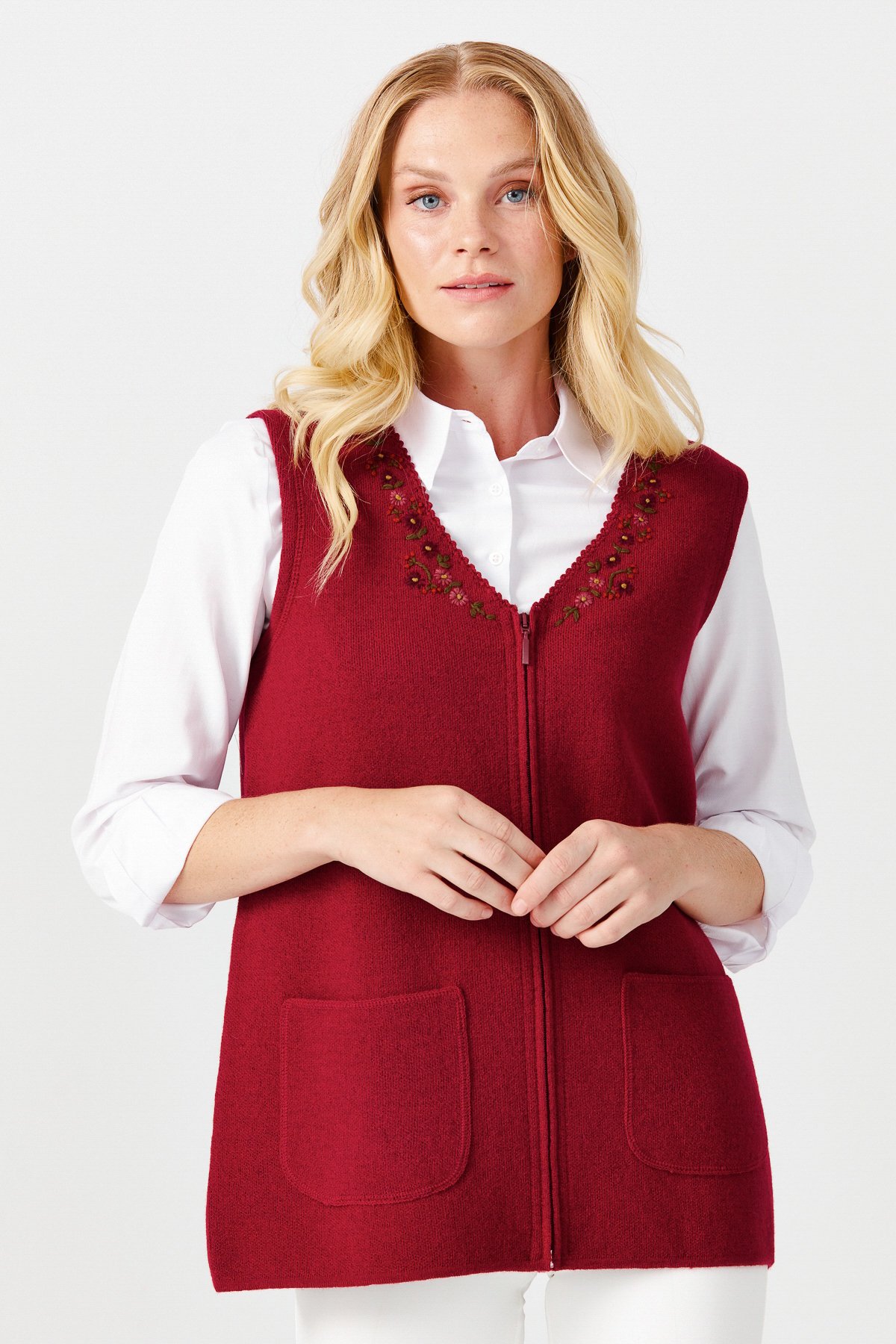22191Женский шерстяной жилет с круглым вырезом отделкой на кармане, вишневый 