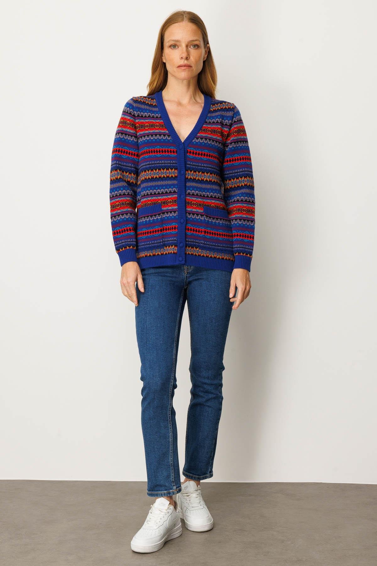 25101Kadın V Yaka Jakarlı Yün Hırka K.S.Mavi