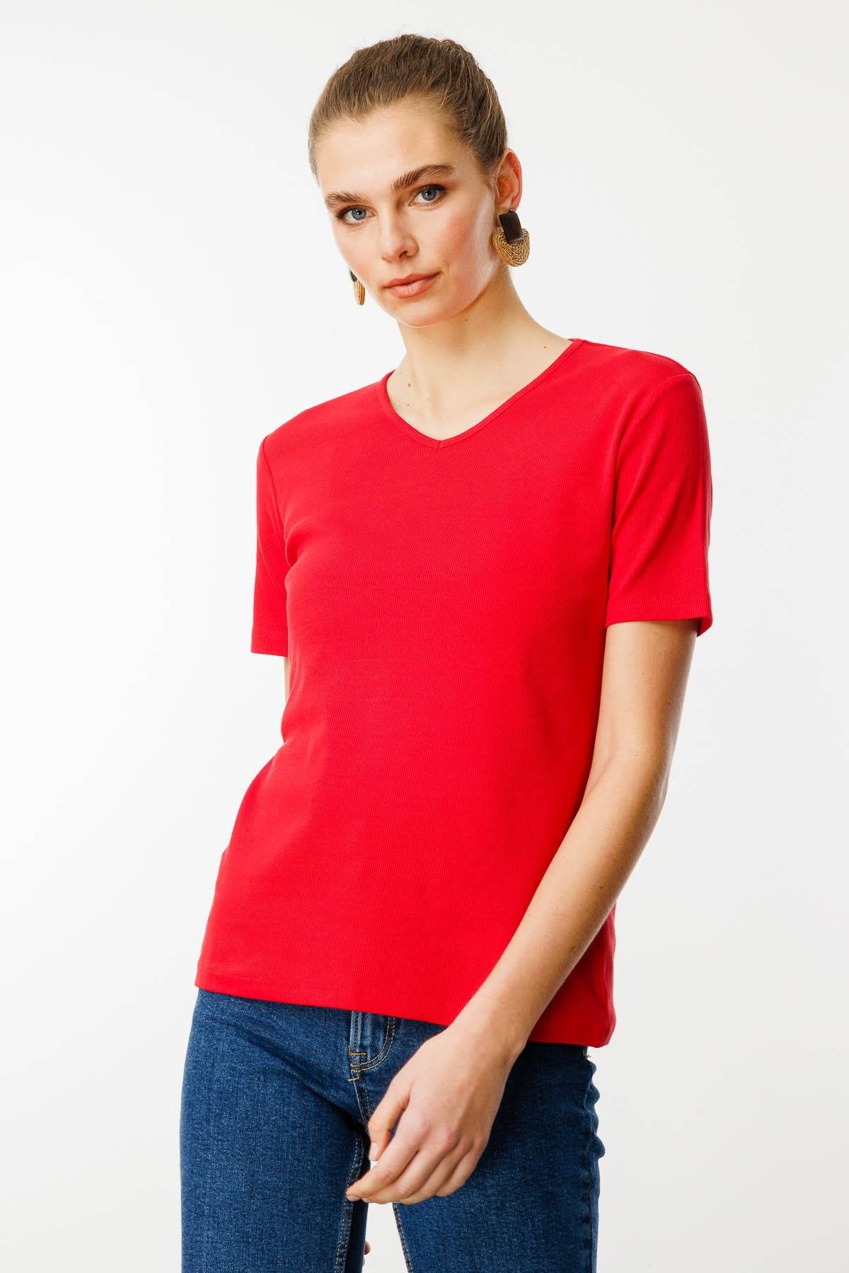 23753Kadın V Yaka Kaşkorse Pamuk T-shirt Kırmızı
