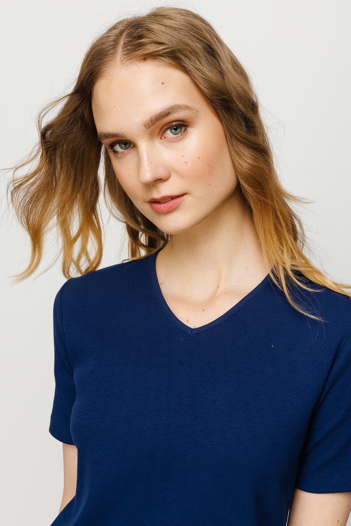 23753Kadın V Yaka Kaşkorse Pamuk T-shirt Lacivert